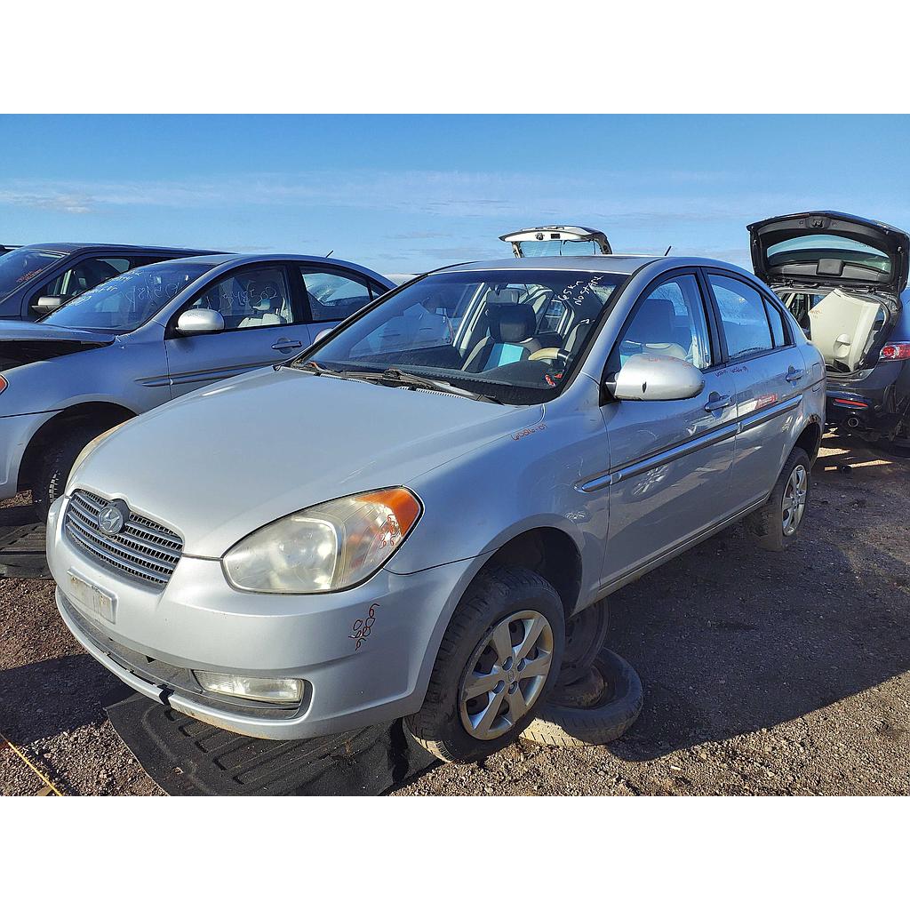HYUNDAI ACCENT 2009