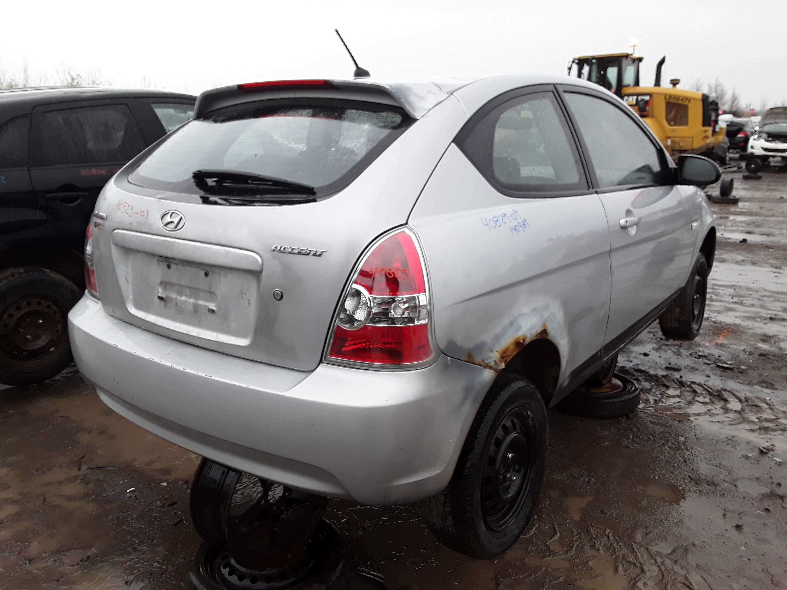HYUNDAI ACCENT 2009