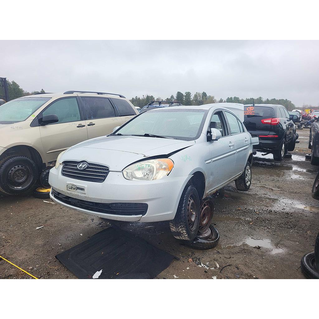 HYUNDAI ACCENT 2009