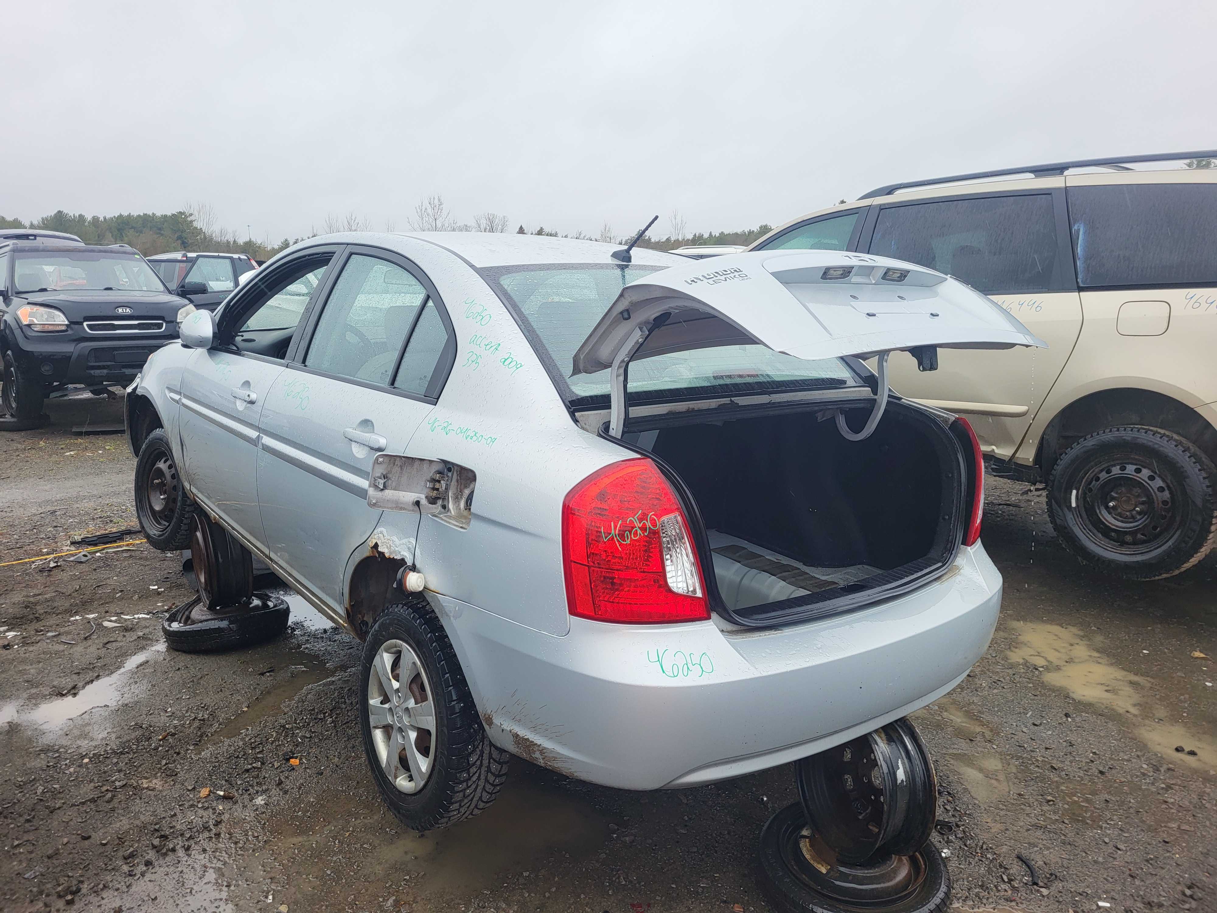 HYUNDAI ACCENT 2009