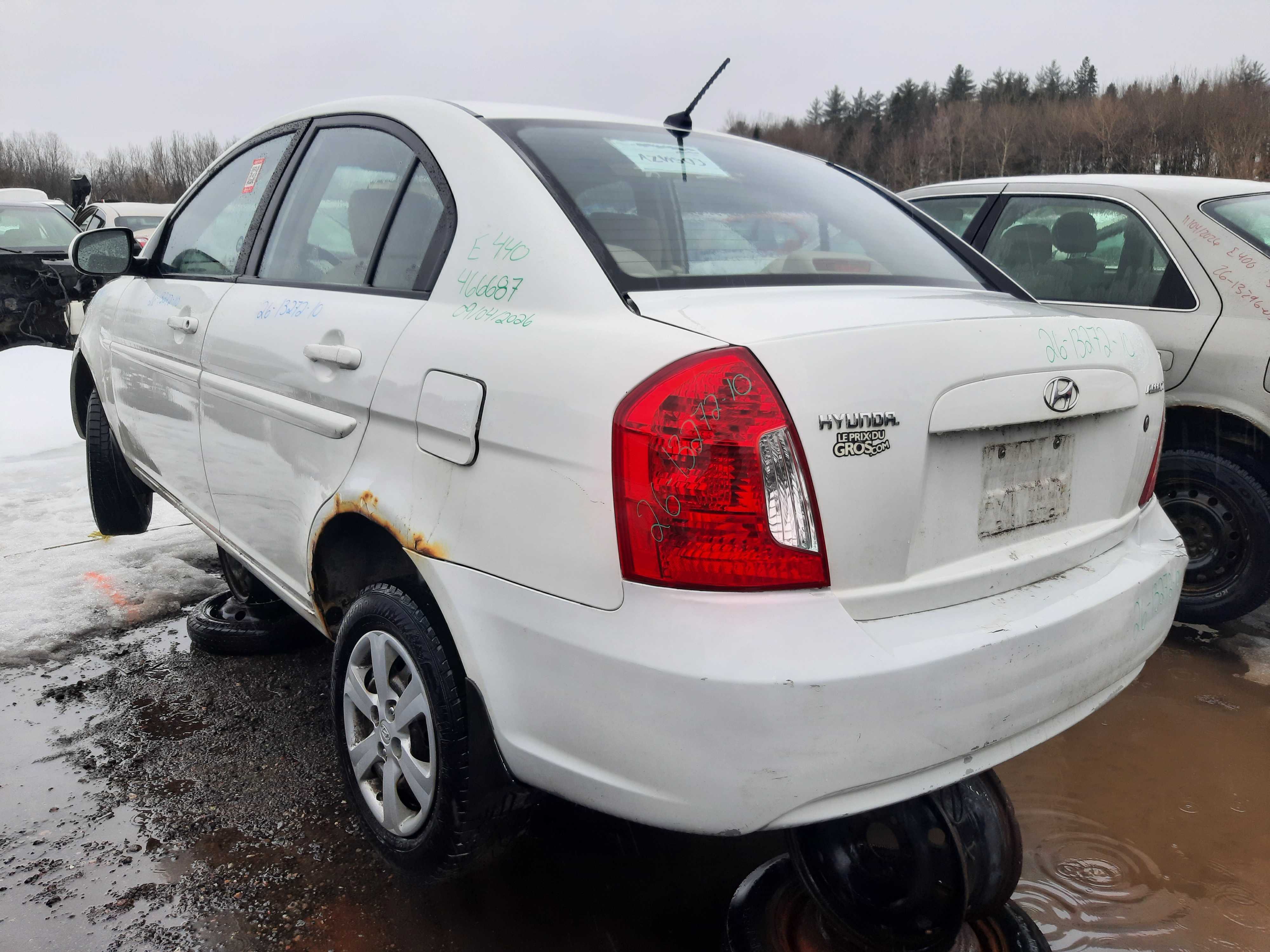 HYUNDAI ACCENT 2010