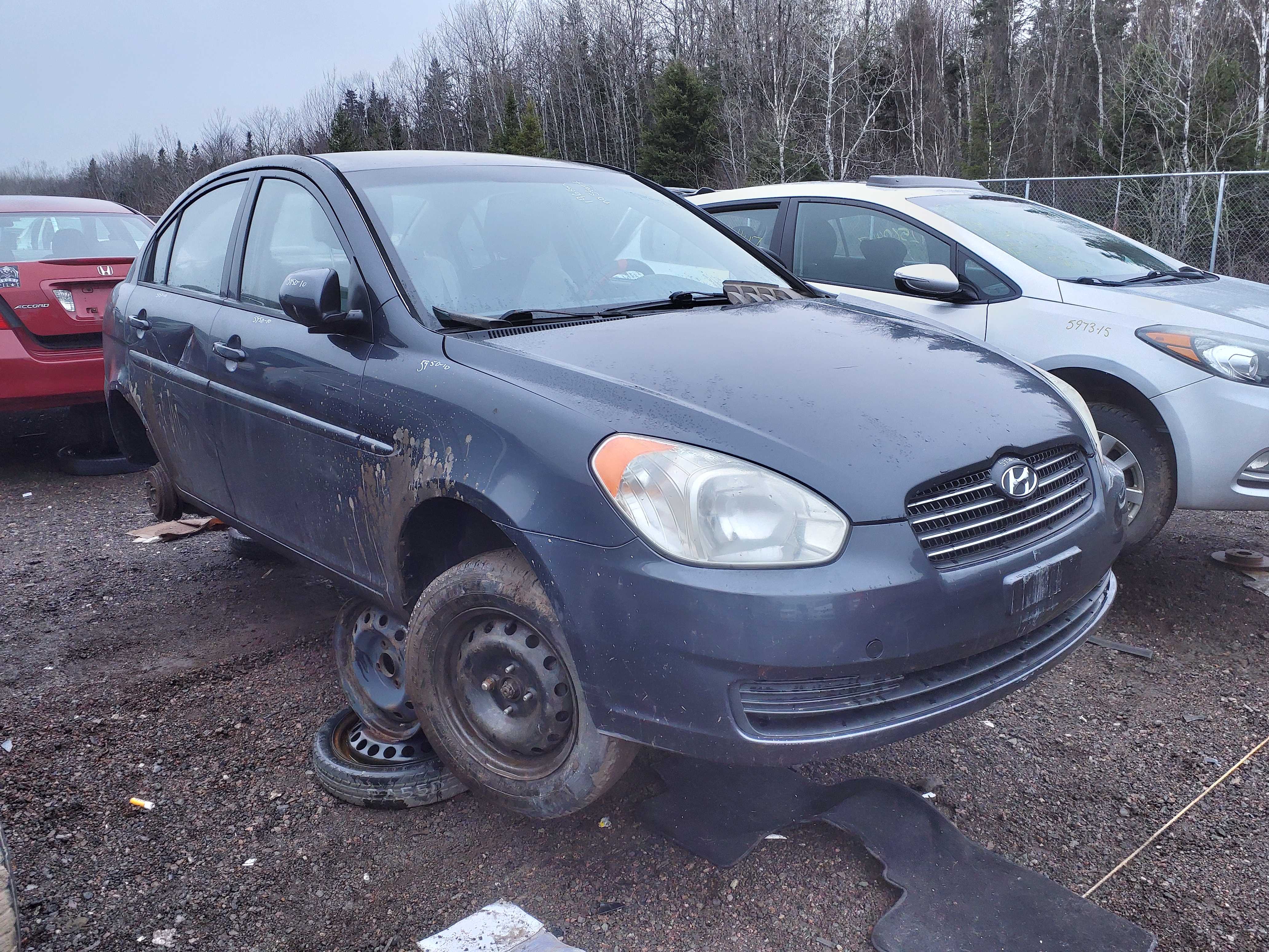 HYUNDAI ACCENT 2010