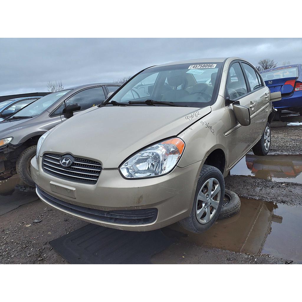 HYUNDAI ACCENT 2010