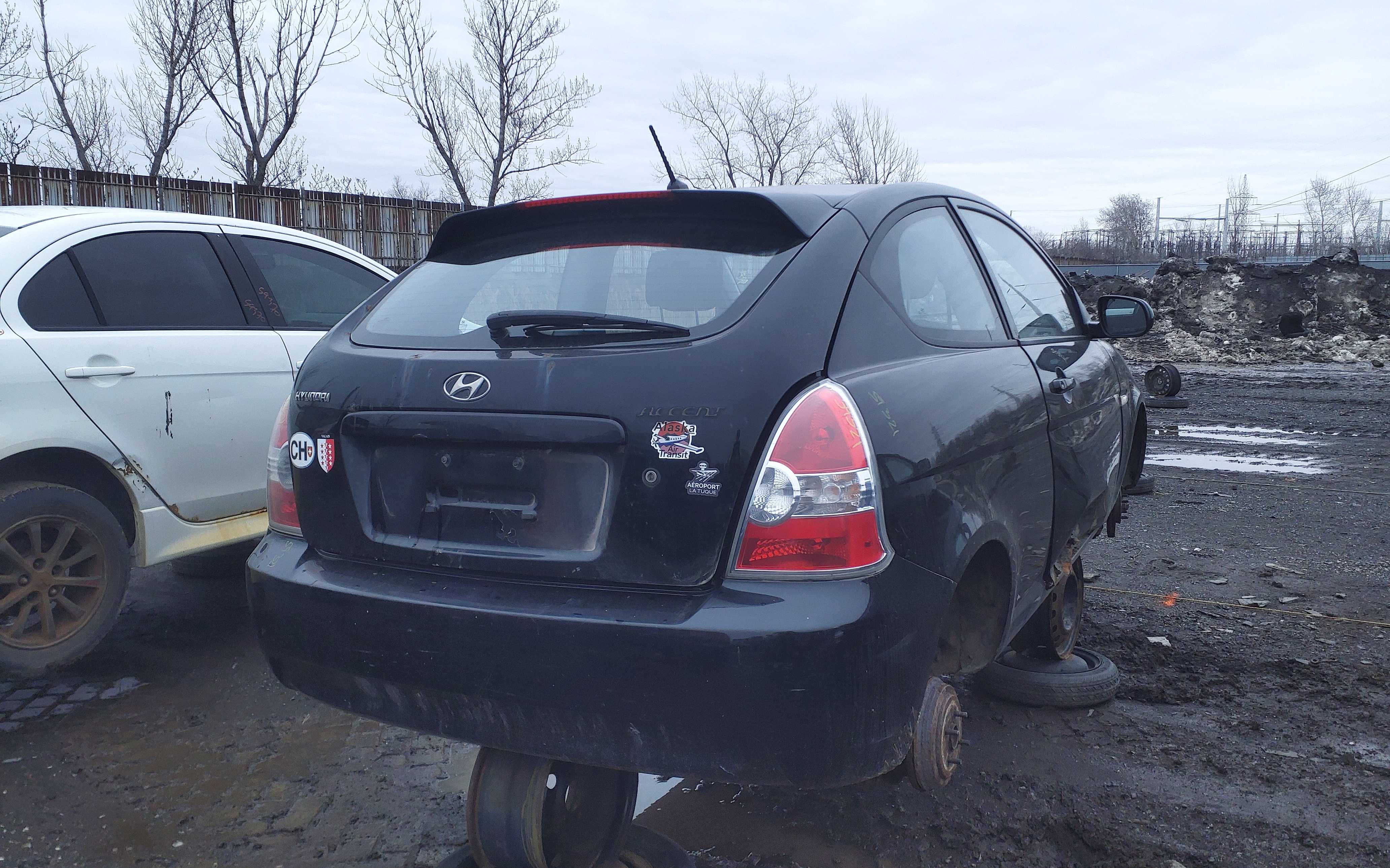 HYUNDAI ACCENT 2011