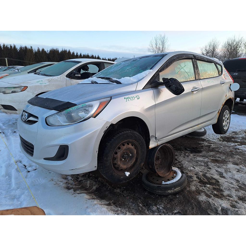 HYUNDAI ACCENT 2012
