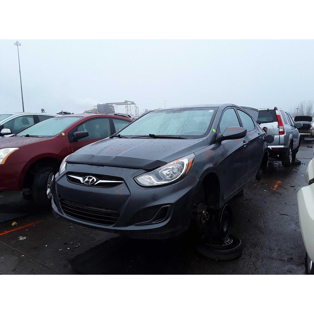 HYUNDAI ACCENT 2012