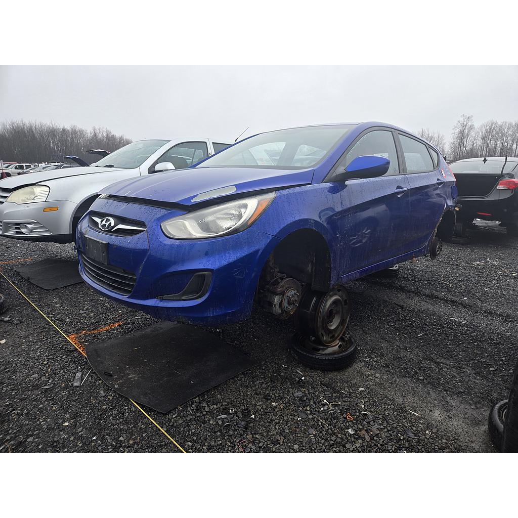 HYUNDAI ACCENT 2012