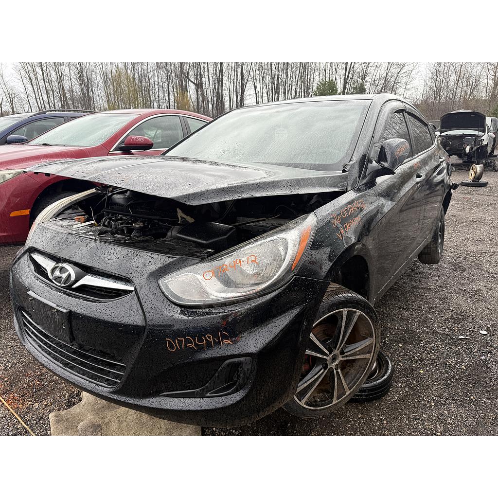 HYUNDAI ACCENT 2012