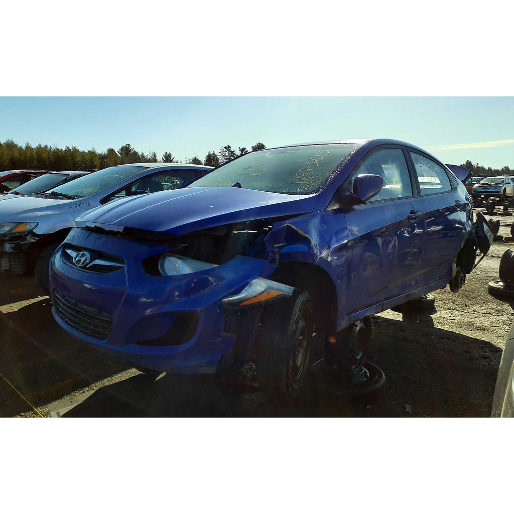 HYUNDAI ACCENT 2012