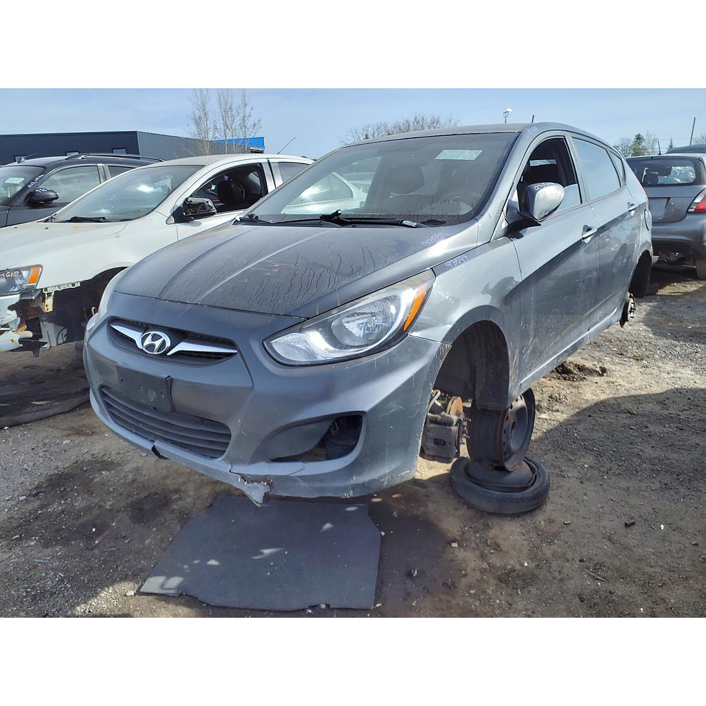HYUNDAI ACCENT 2012