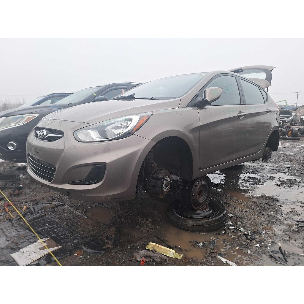 HYUNDAI ACCENT 2013