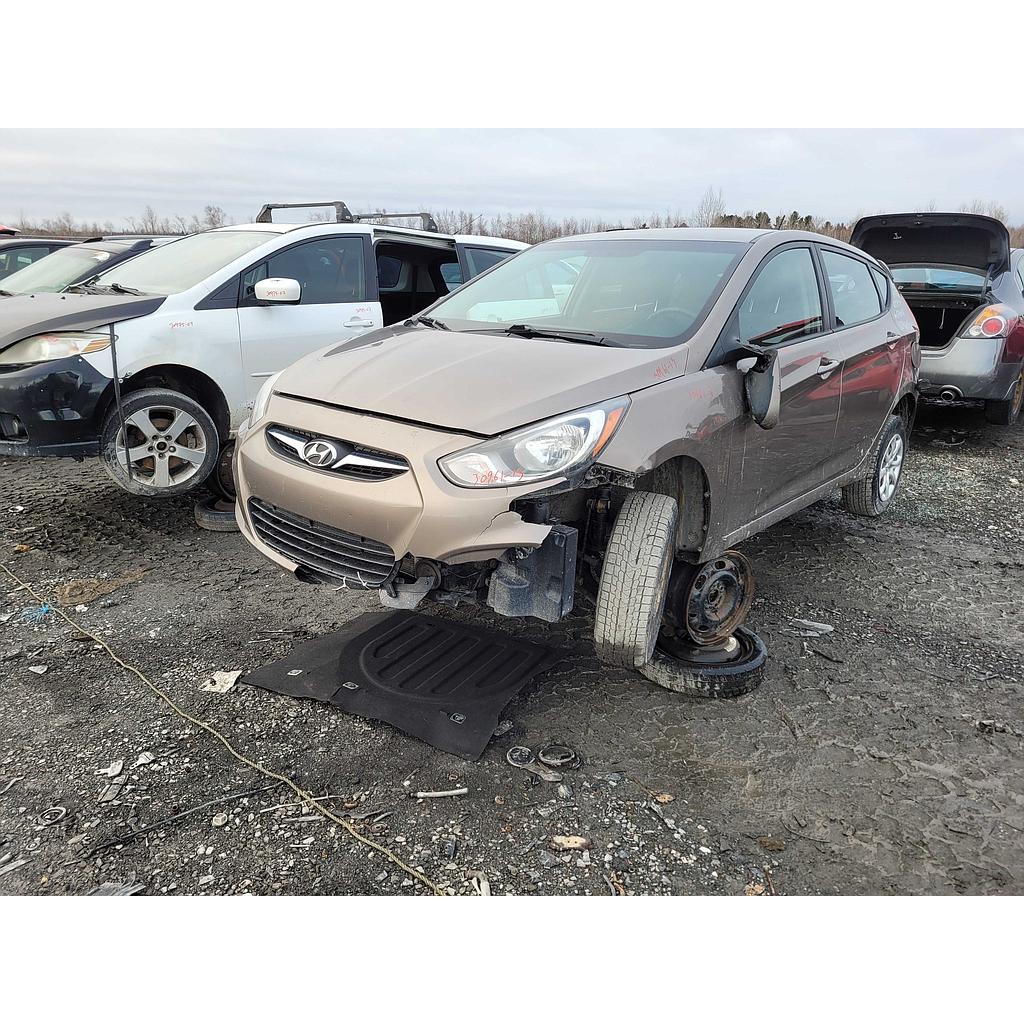 HYUNDAI ACCENT 2013