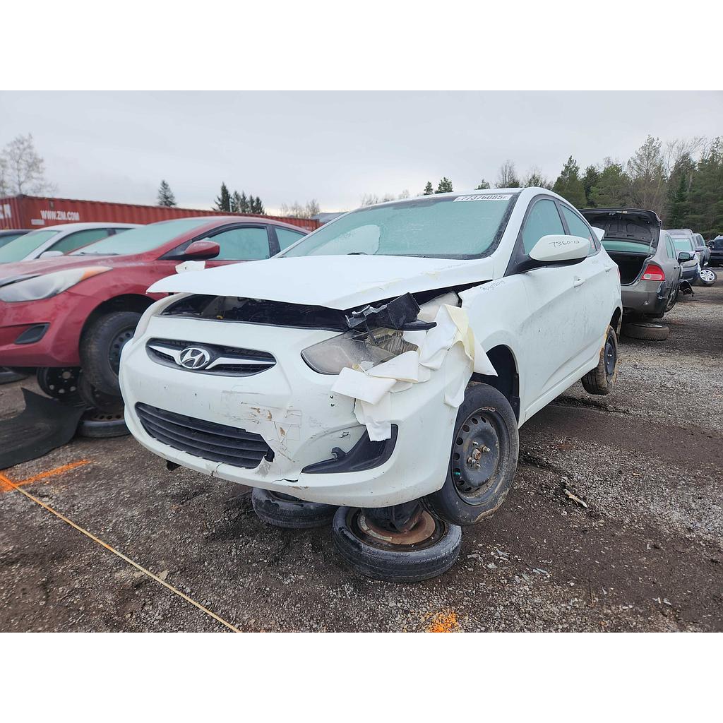 HYUNDAI ACCENT 2013