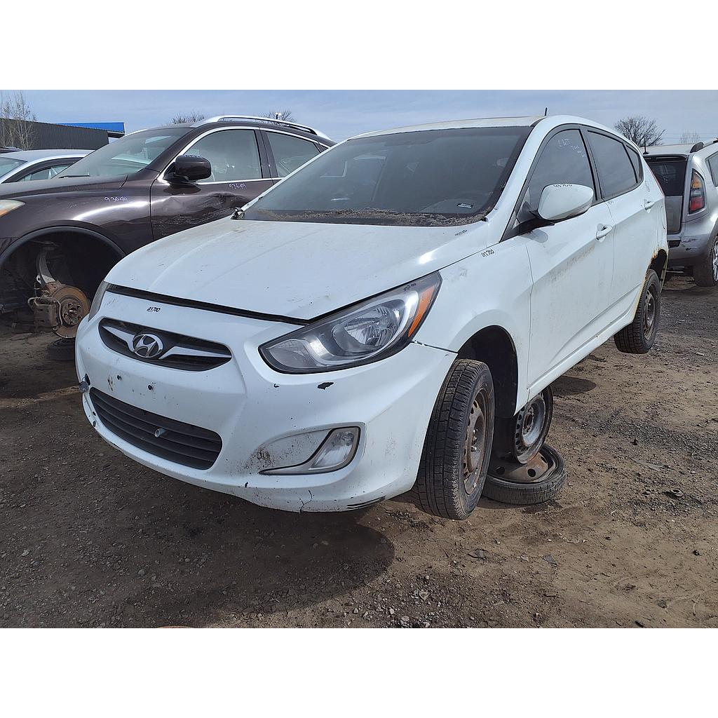 HYUNDAI ACCENT 2013