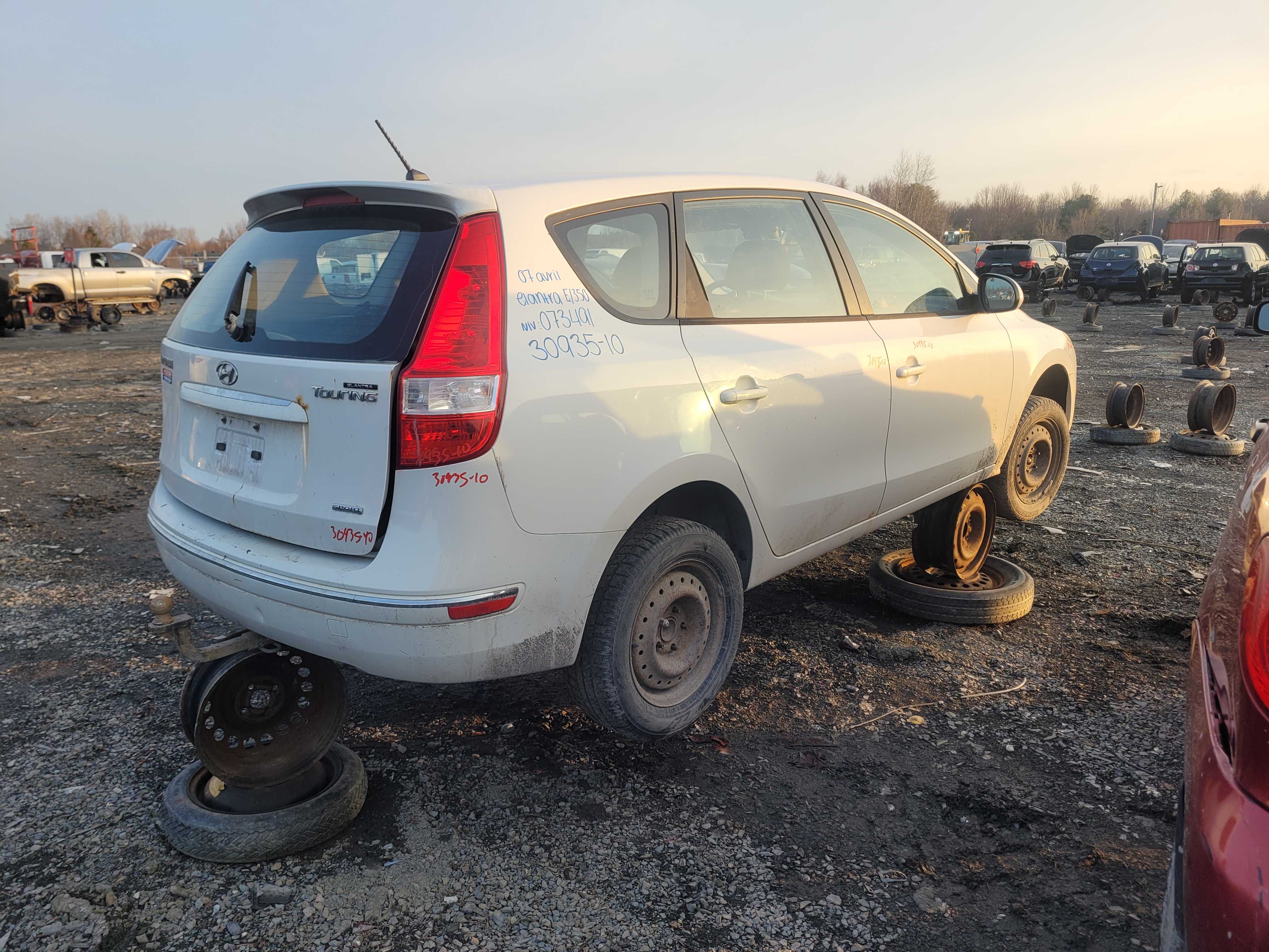 HYUNDAI ELANTRA 2010