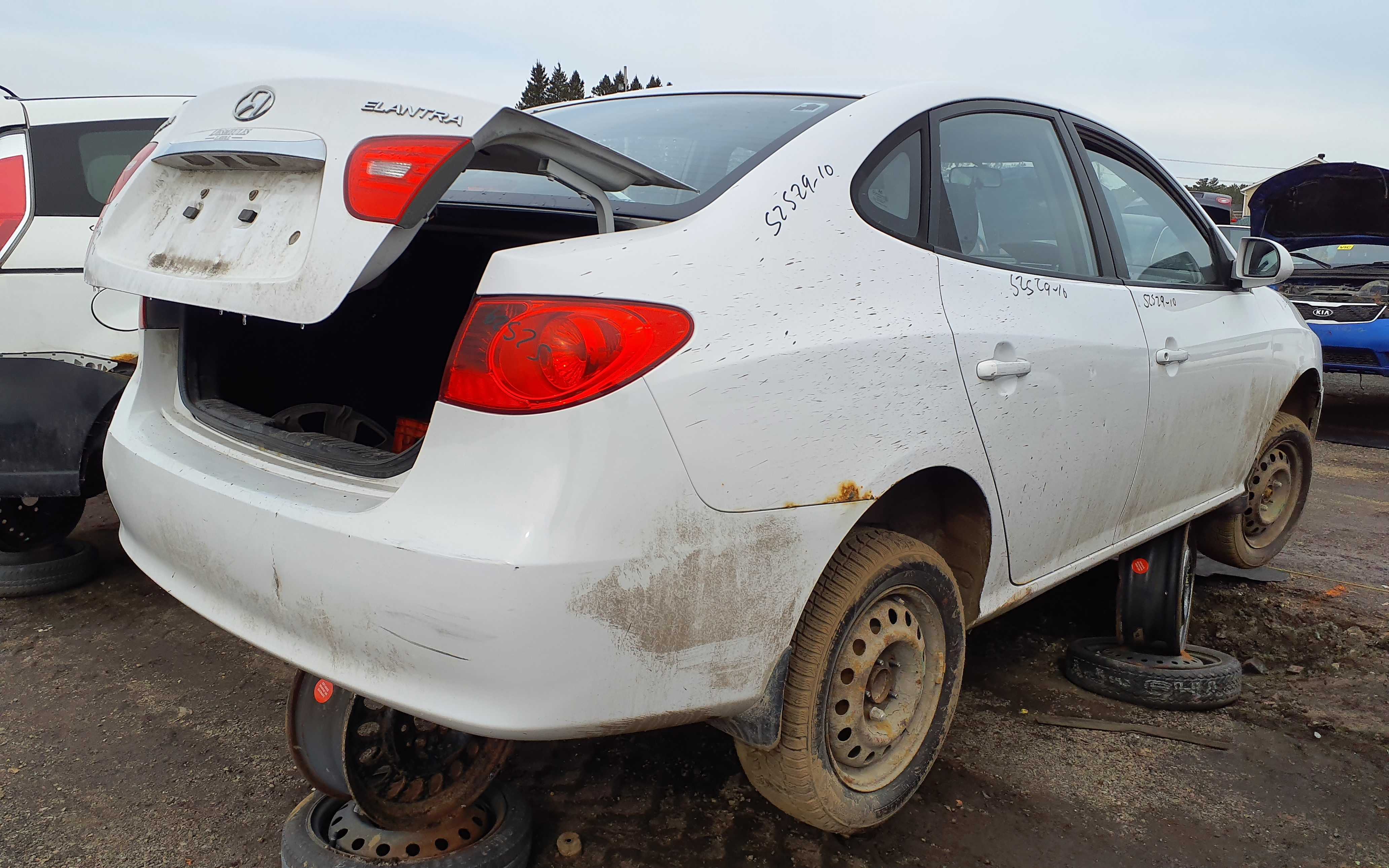 HYUNDAI ELANTRA 2010