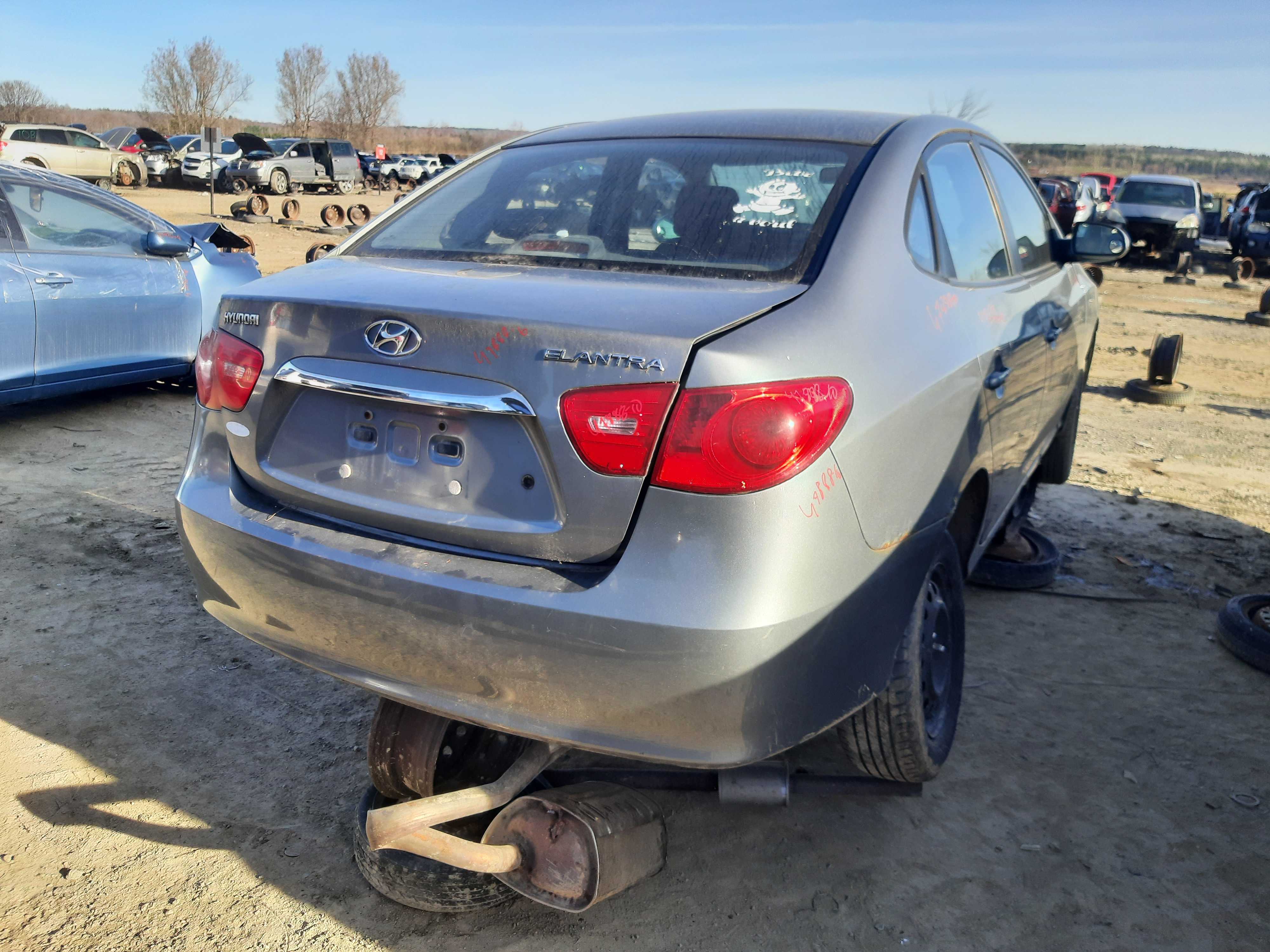 HYUNDAI ELANTRA 2010