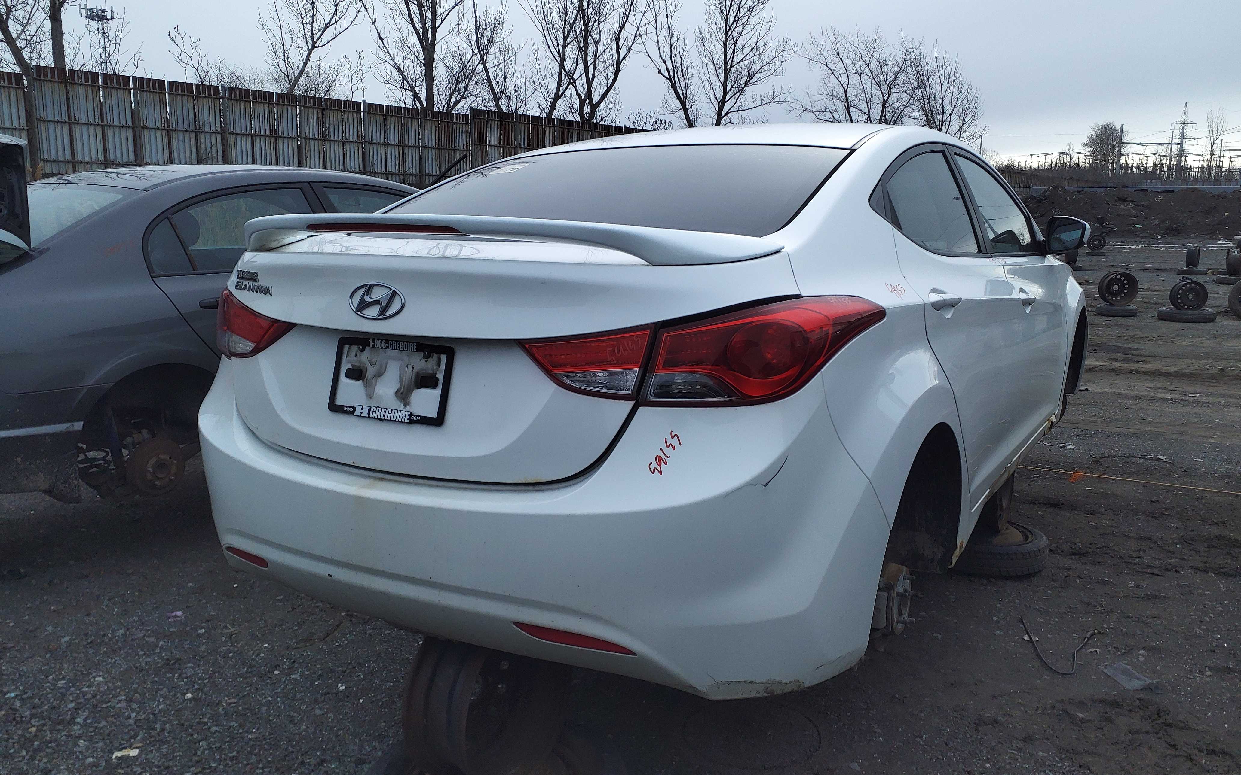 HYUNDAI ELANTRA 2011