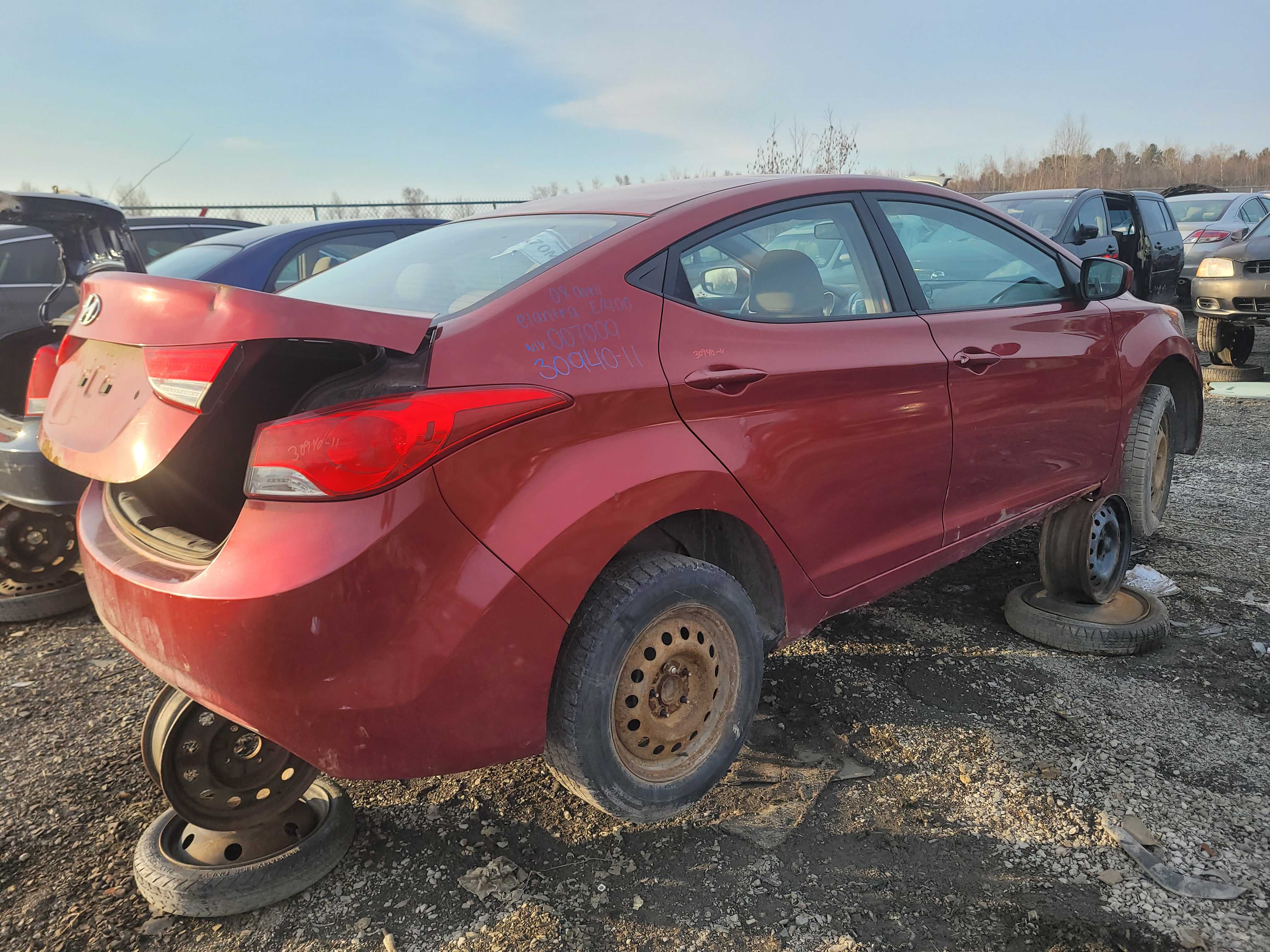 HYUNDAI ELANTRA 2011