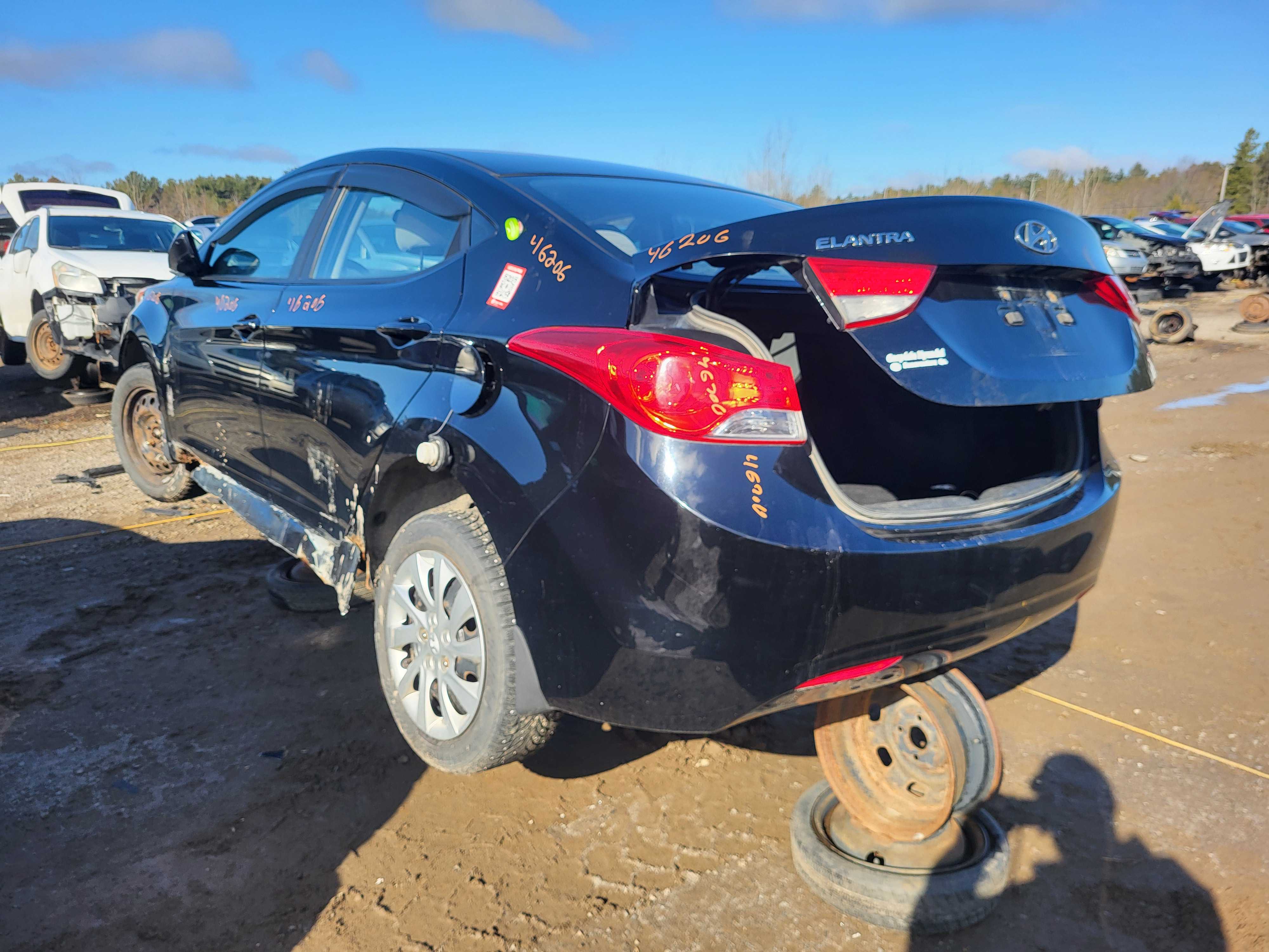 HYUNDAI ELANTRA 2011