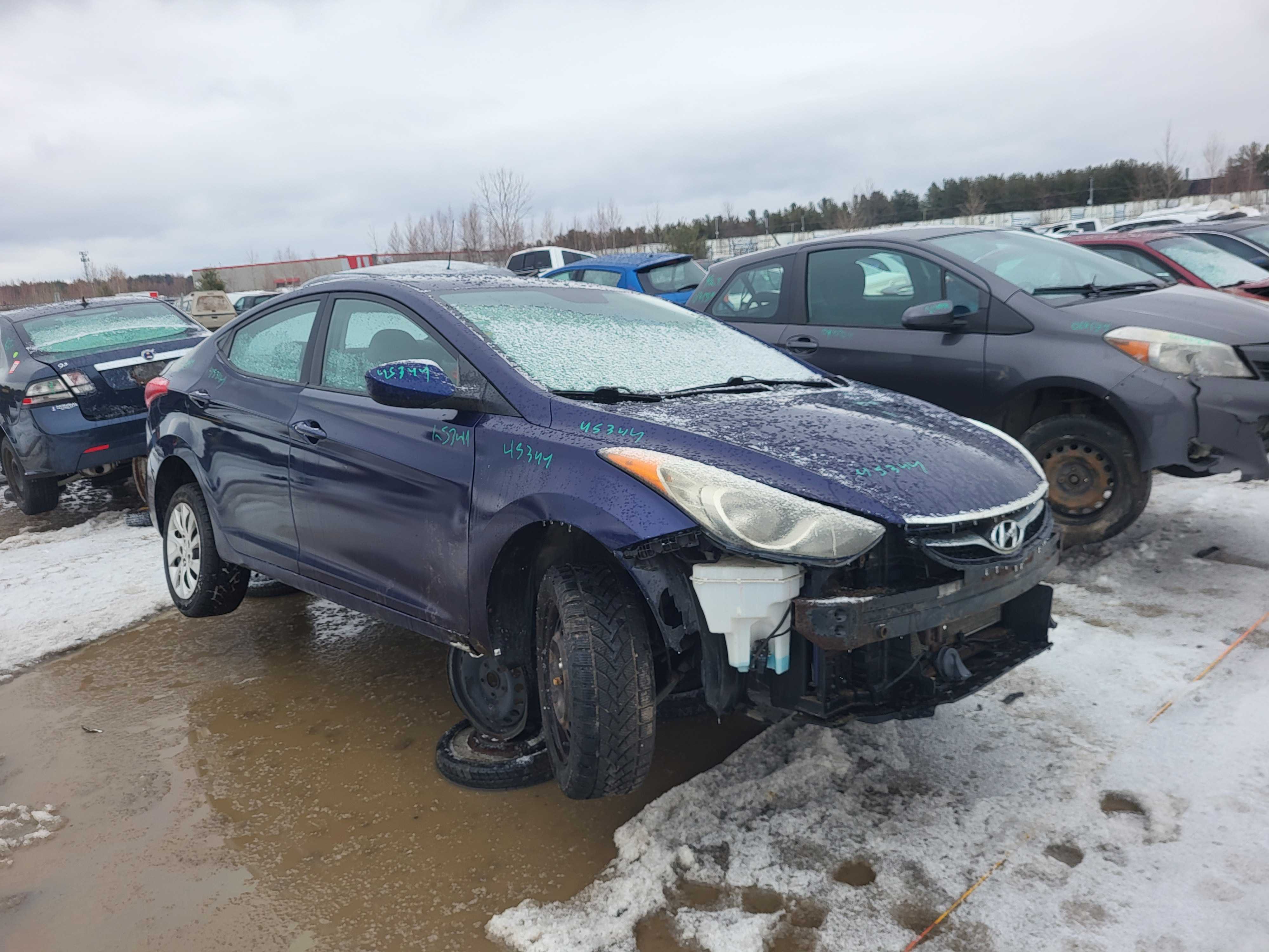 HYUNDAI ELANTRA 2012