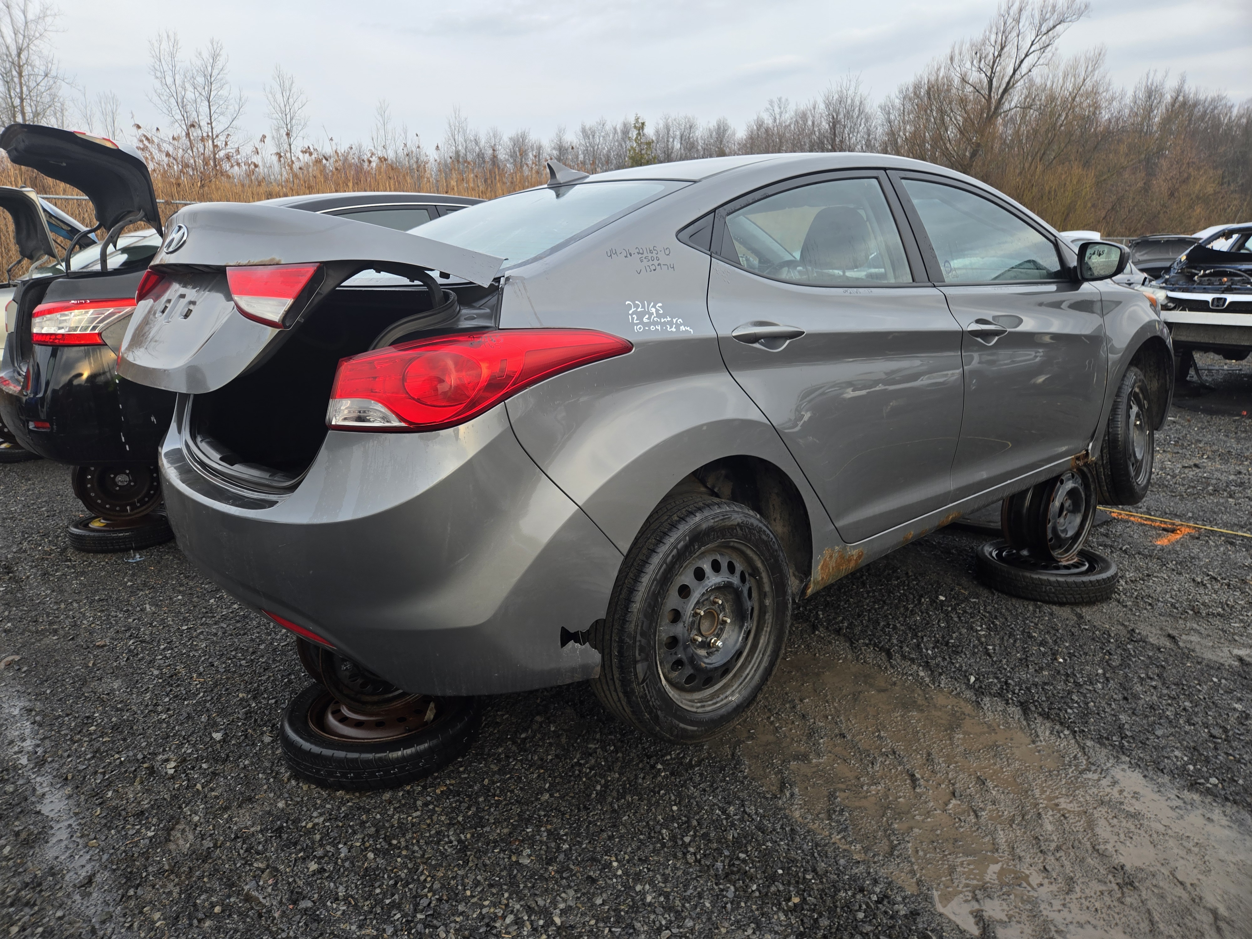 HYUNDAI ELANTRA 2012