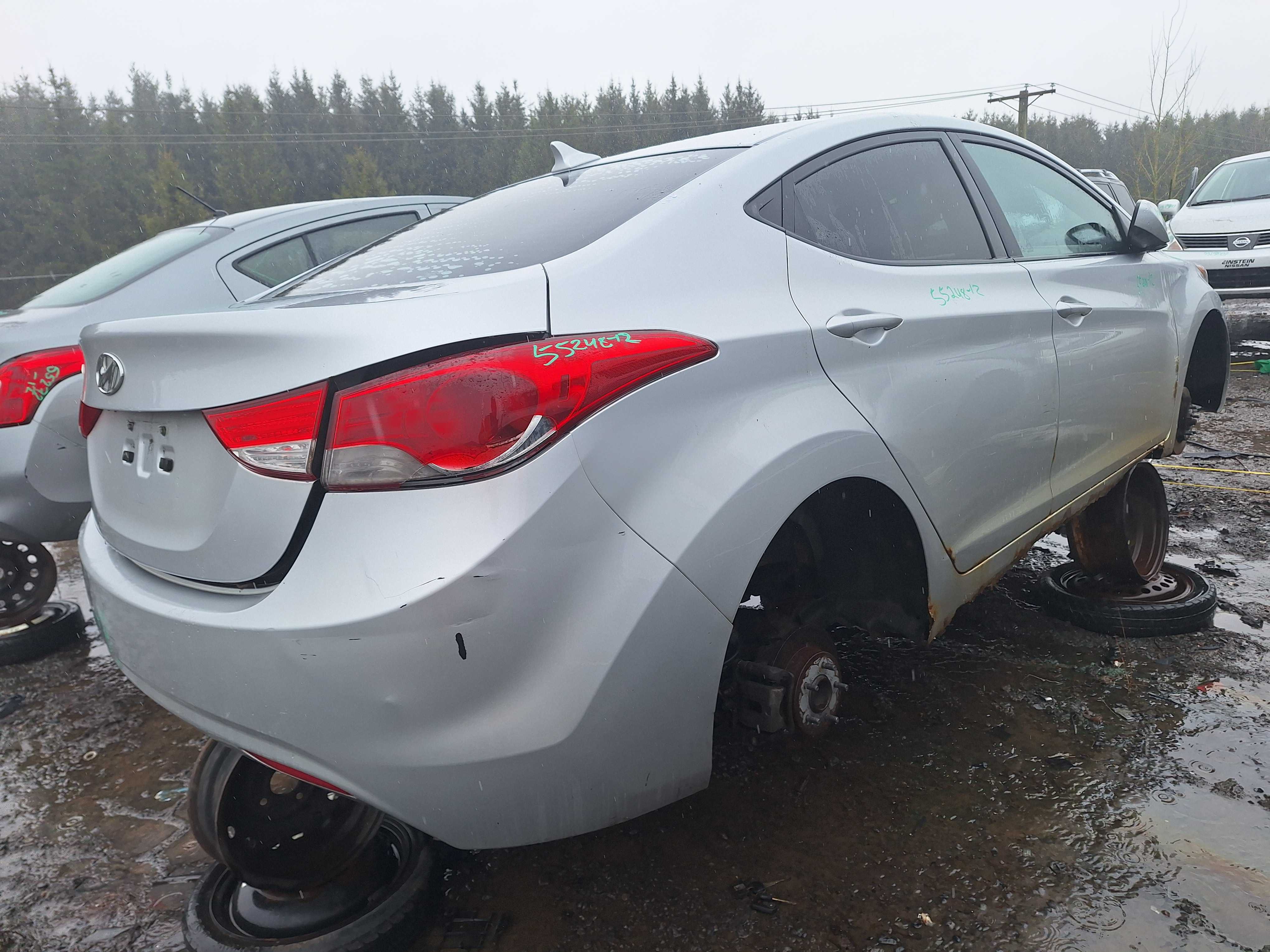 HYUNDAI ELANTRA 2012