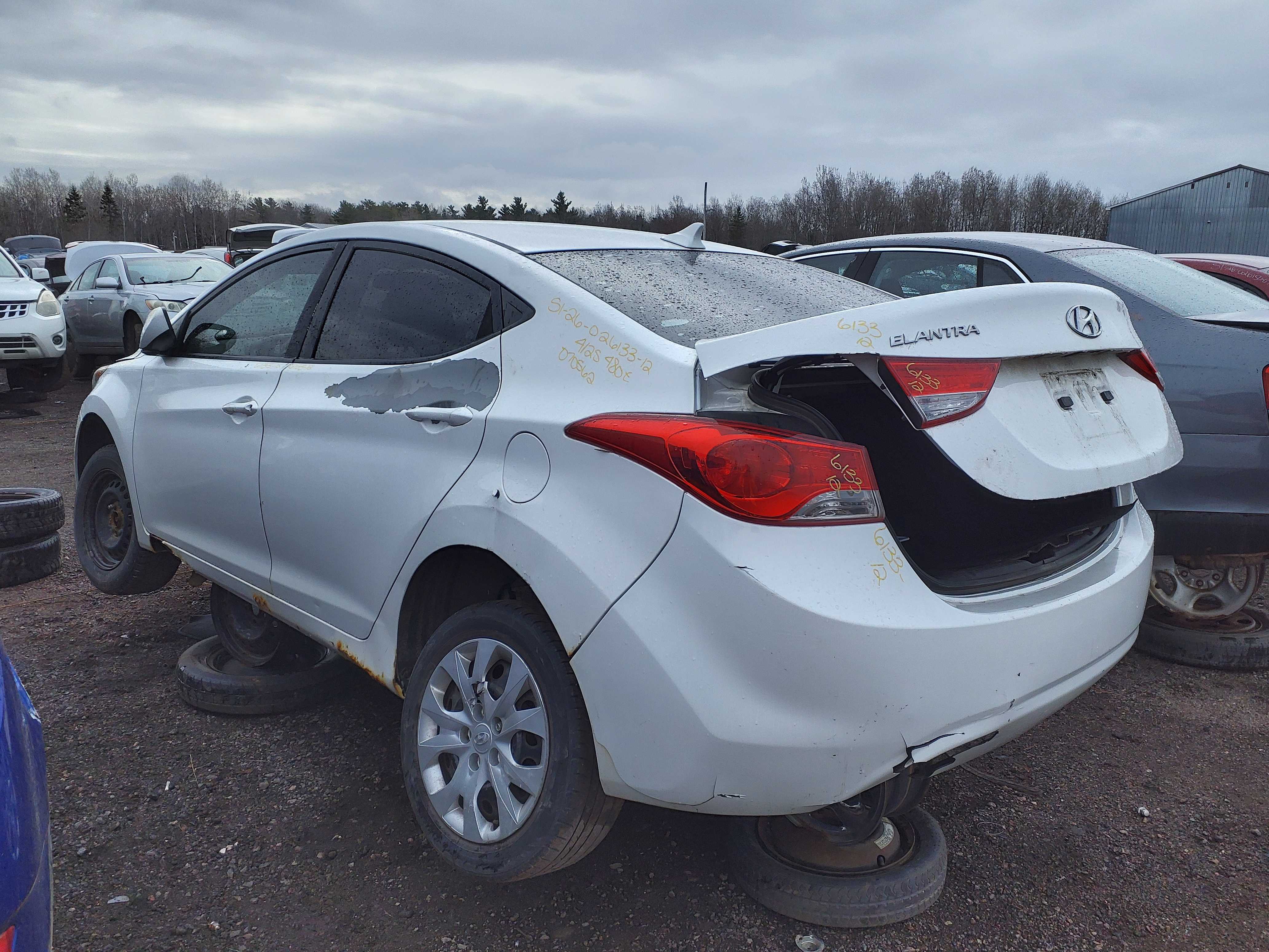 HYUNDAI ELANTRA 2012