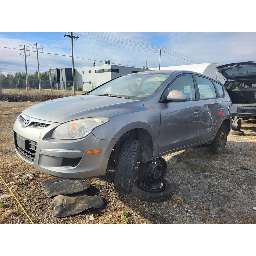 HYUNDAI ELANTRA 2012