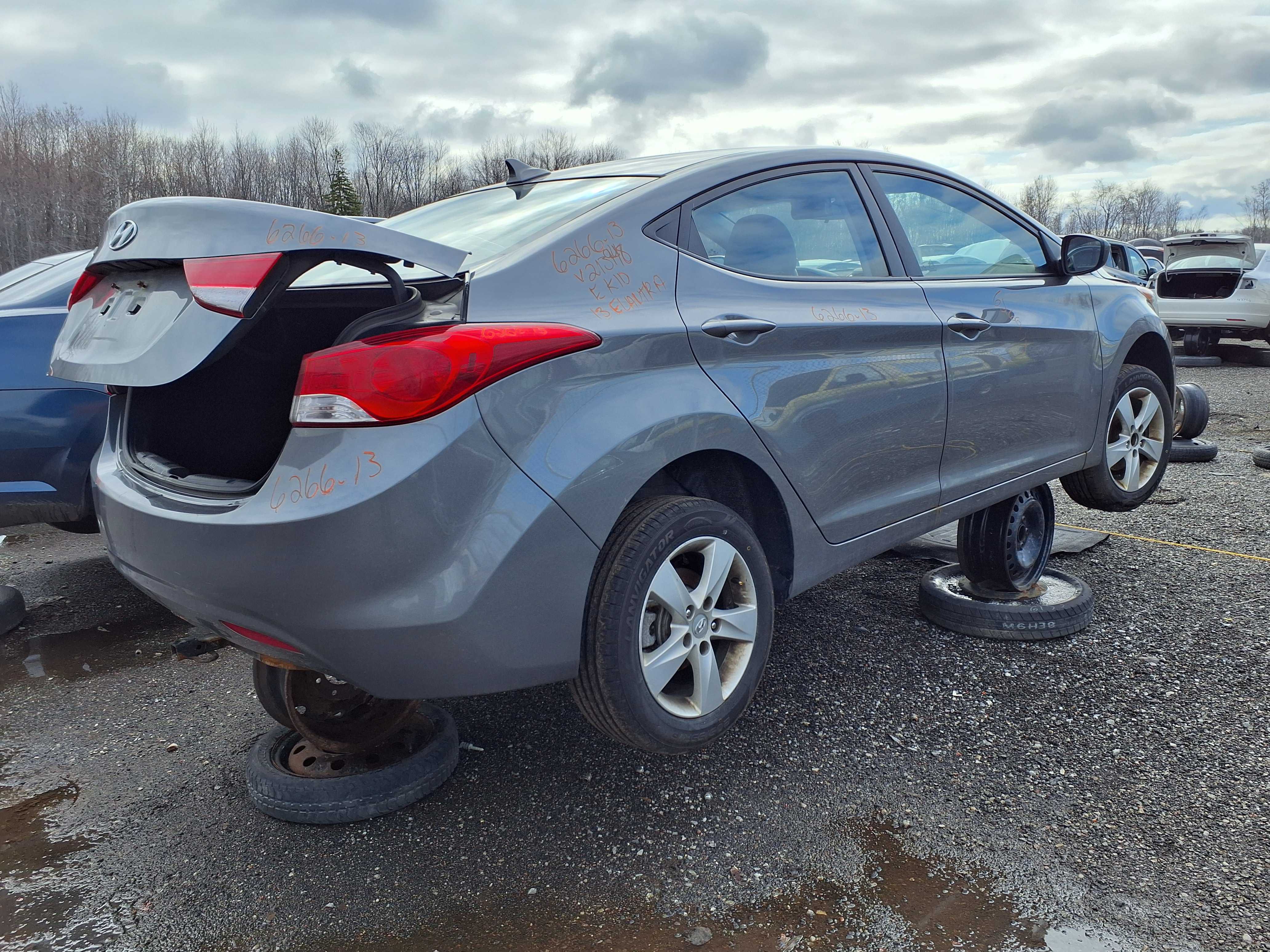 HYUNDAI ELANTRA 2013