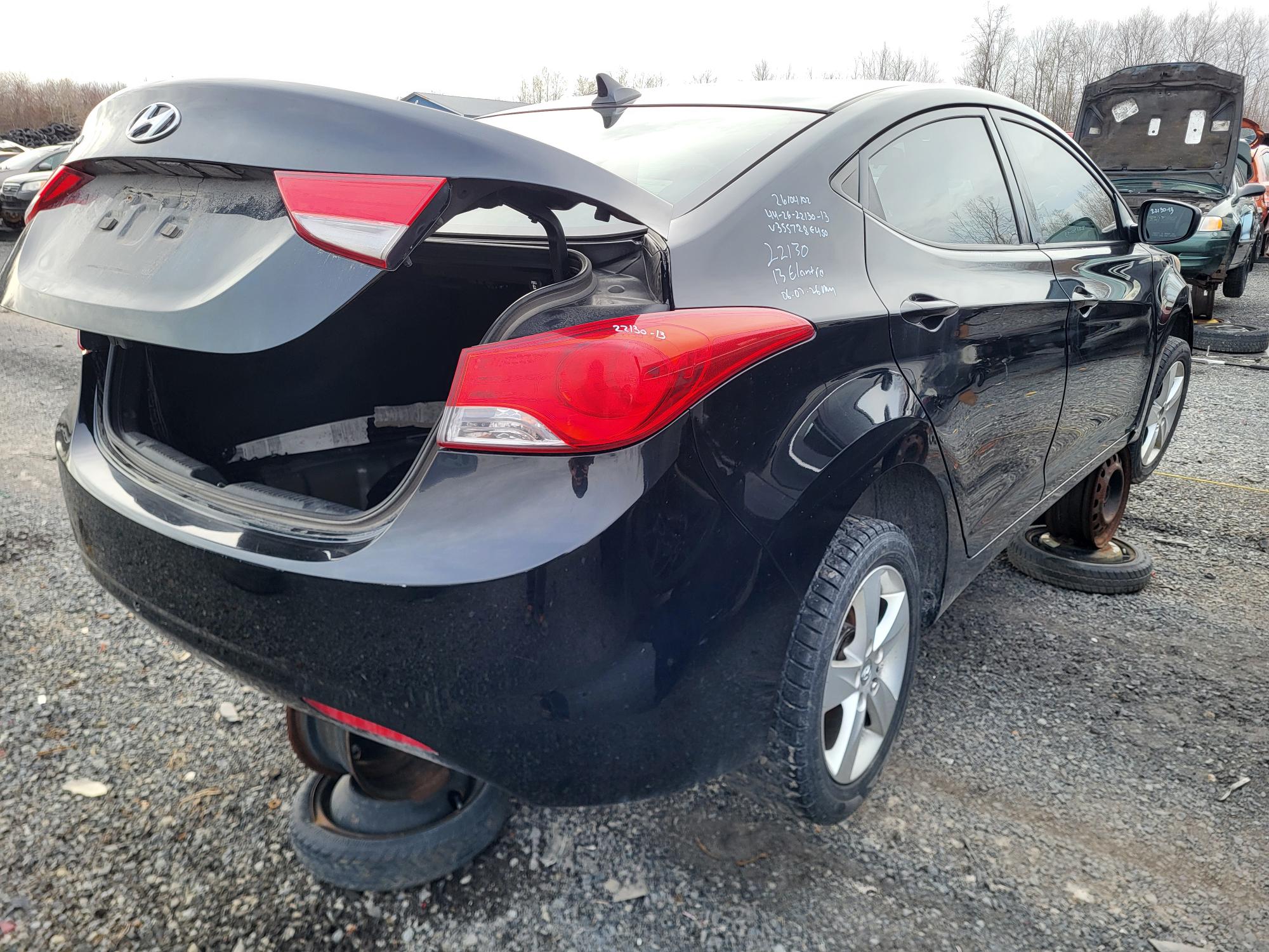 HYUNDAI ELANTRA 2013