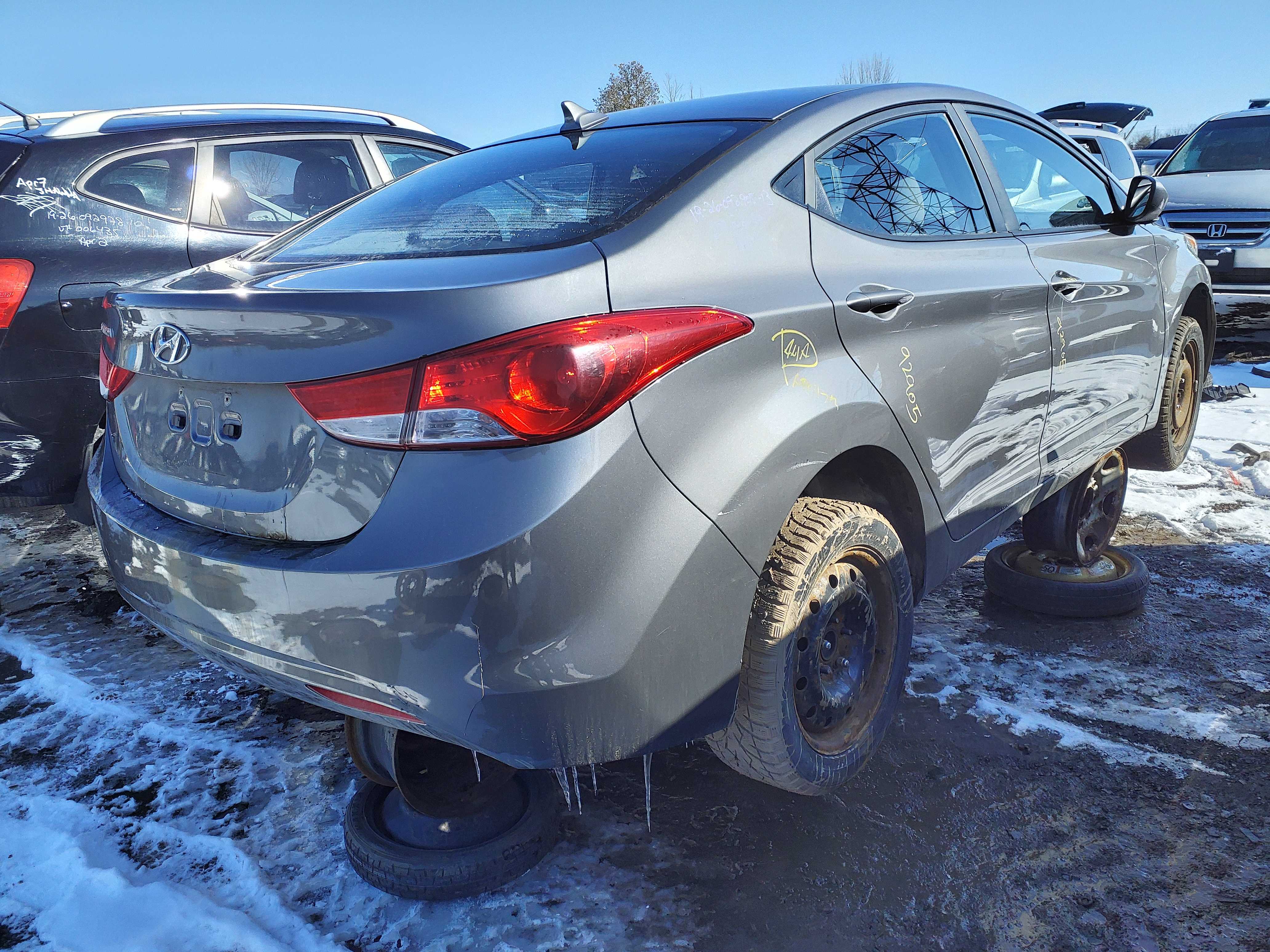 HYUNDAI ELANTRA 2013