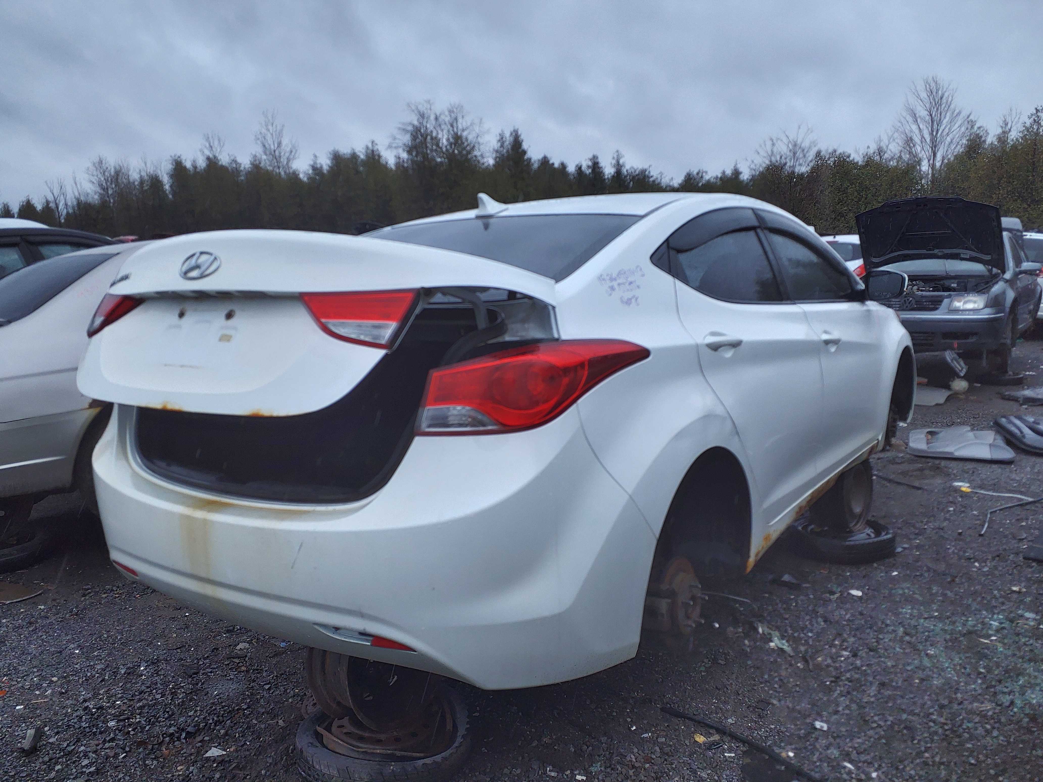 HYUNDAI ELANTRA 2013