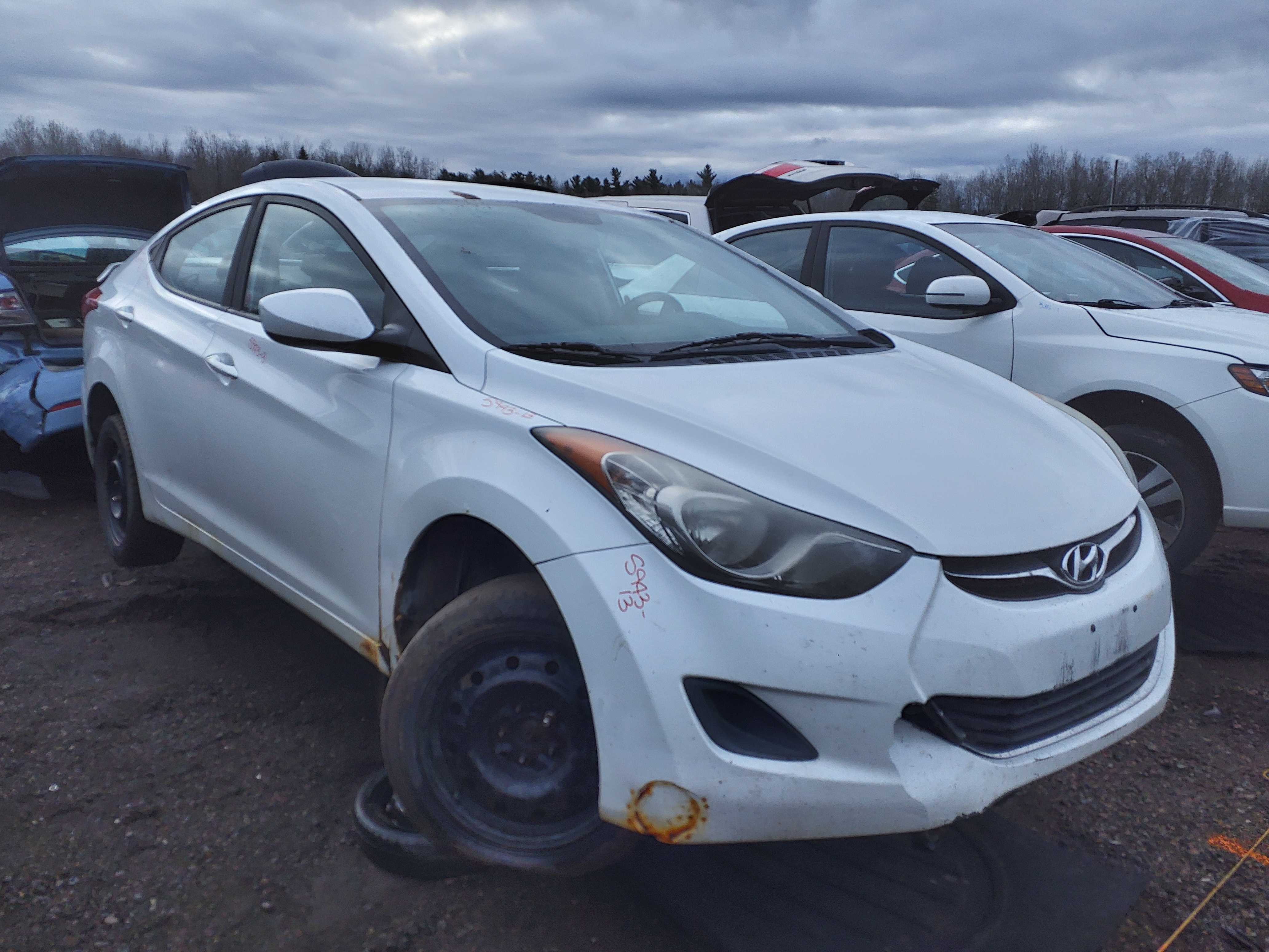 HYUNDAI ELANTRA 2013