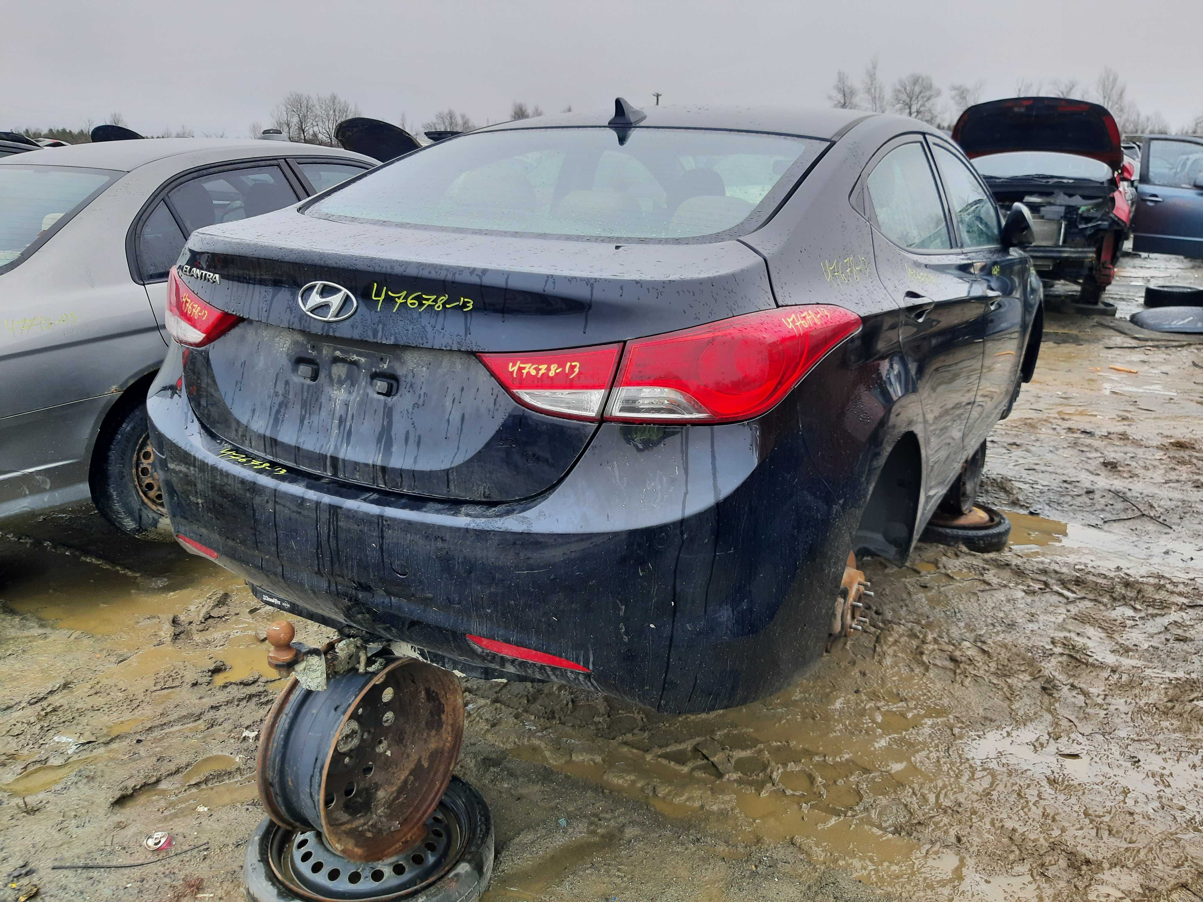 HYUNDAI ELANTRA 2013