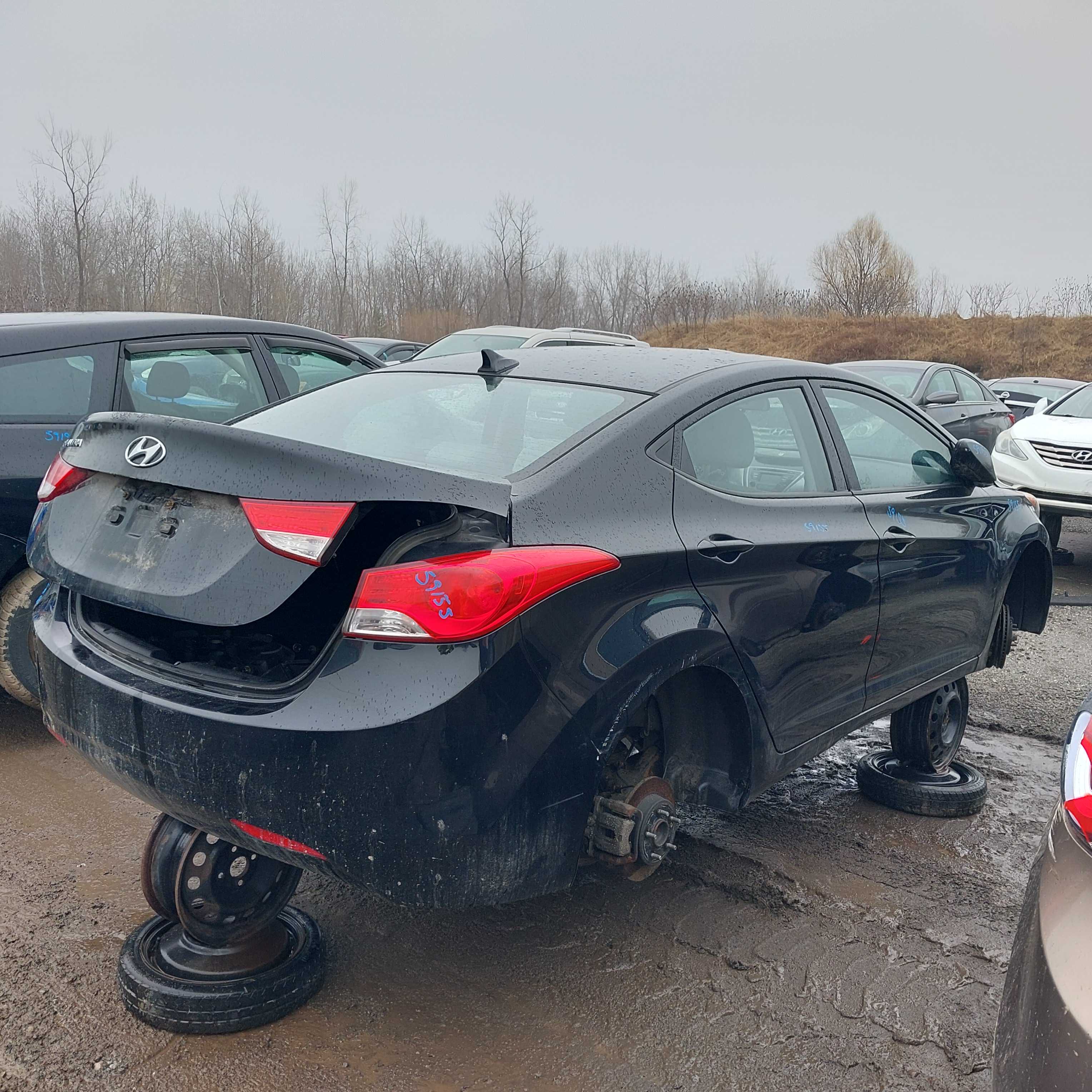 HYUNDAI ELANTRA 2013