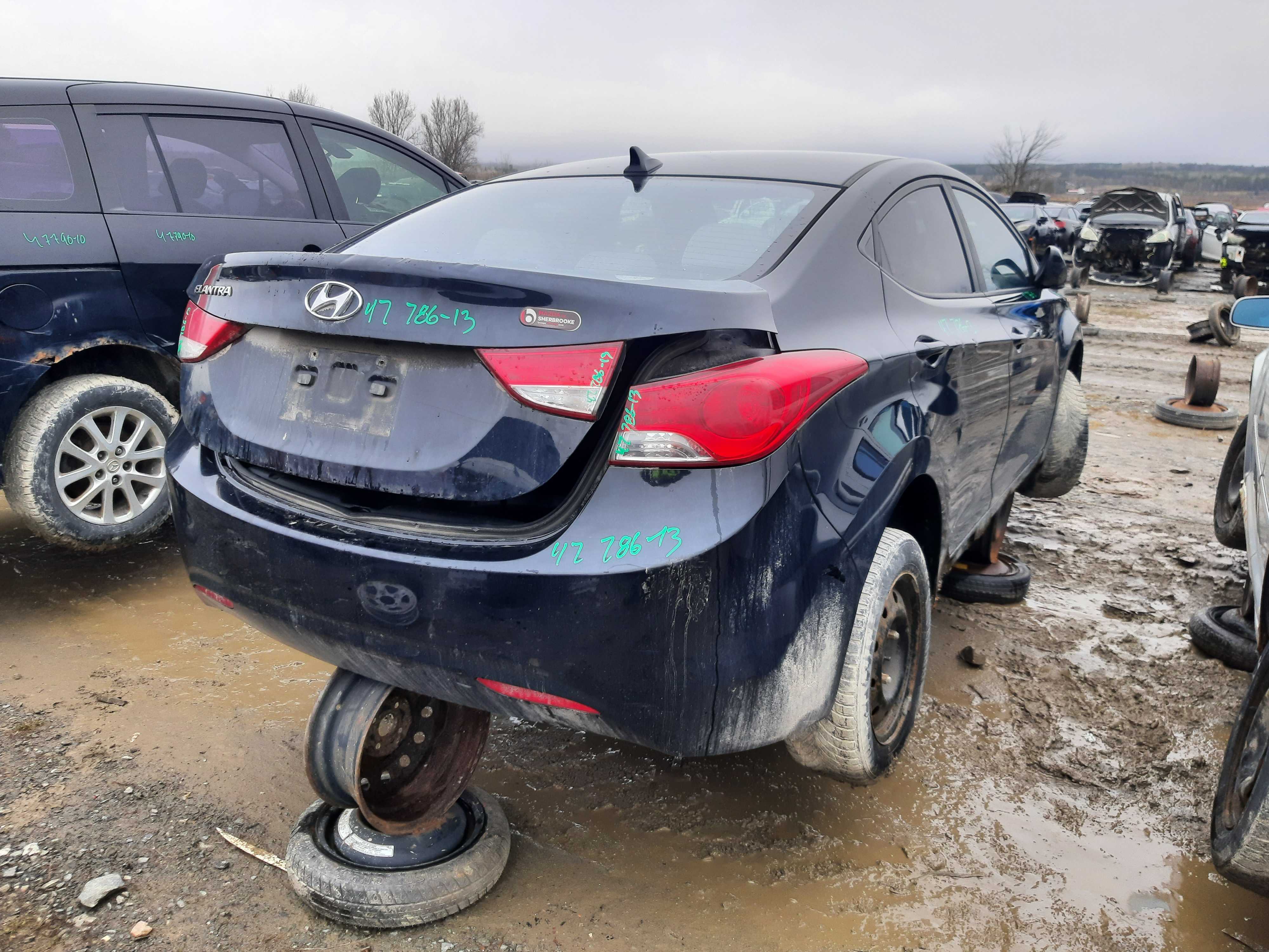 HYUNDAI ELANTRA 2013