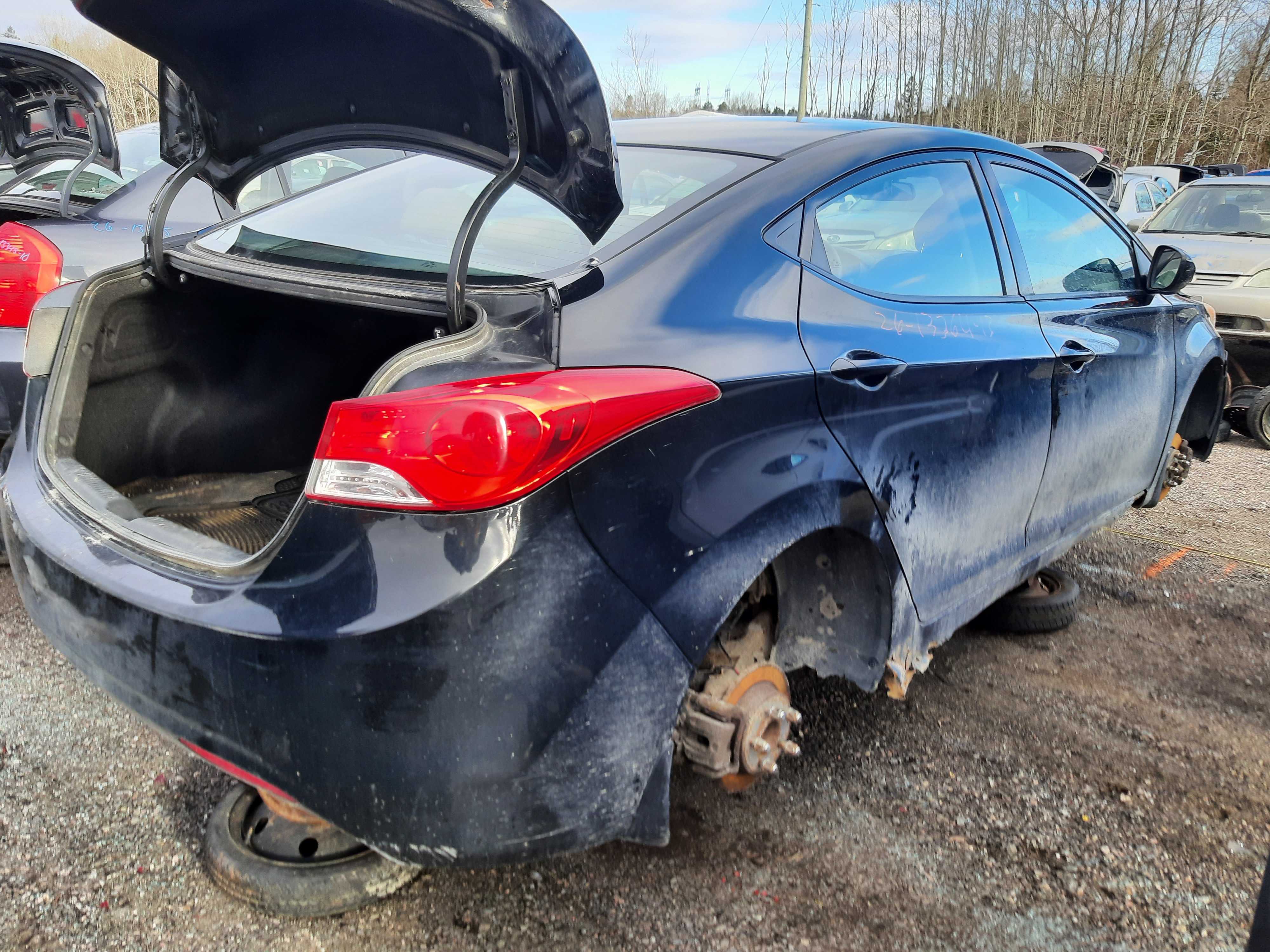 HYUNDAI ELANTRA 2013