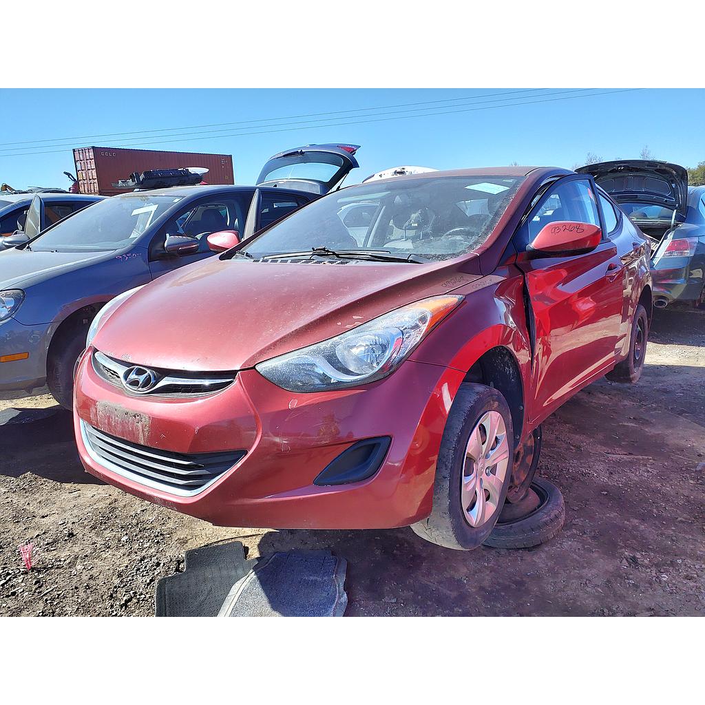 HYUNDAI ELANTRA 2013