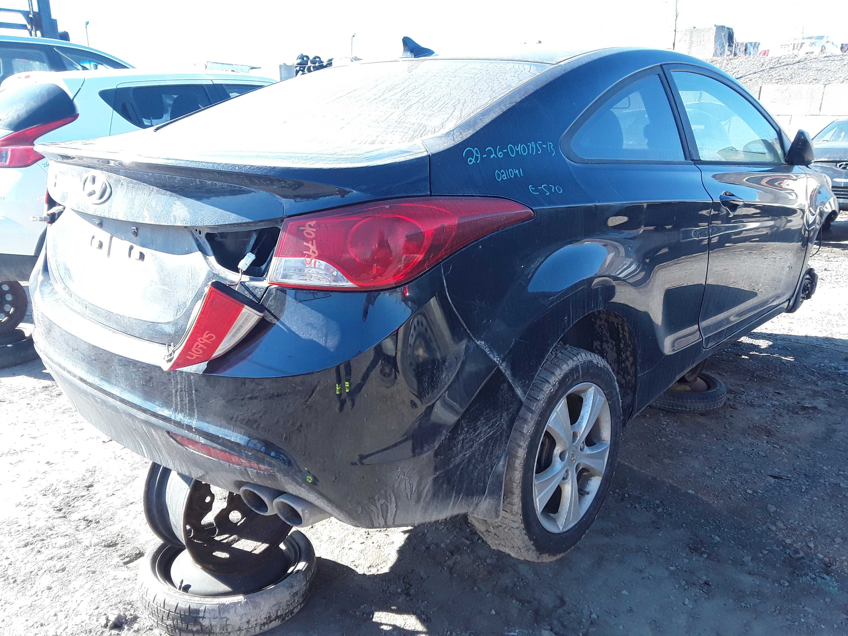 HYUNDAI ELANTRA 2013
