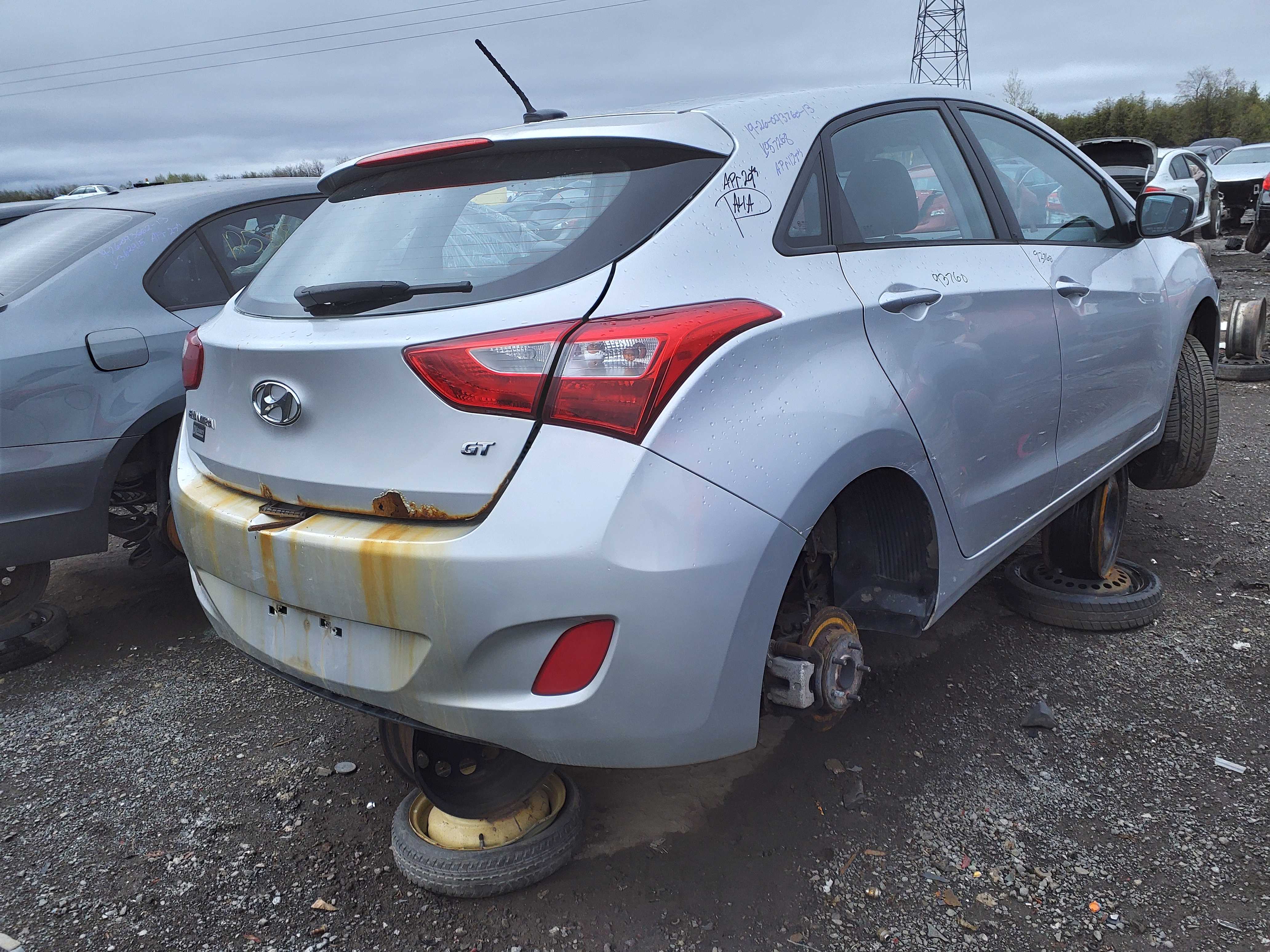 HYUNDAI ELANTRA 2013