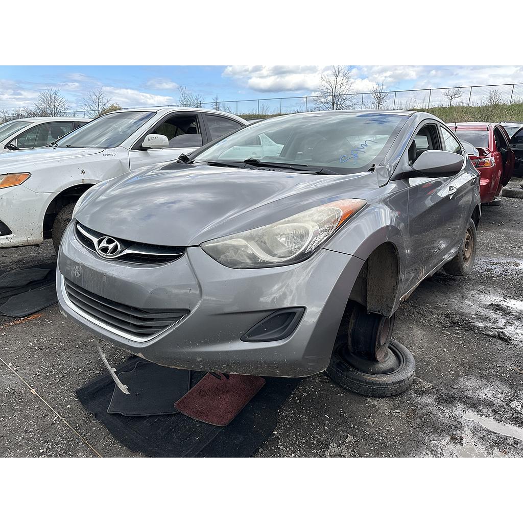 HYUNDAI ELANTRA 2013