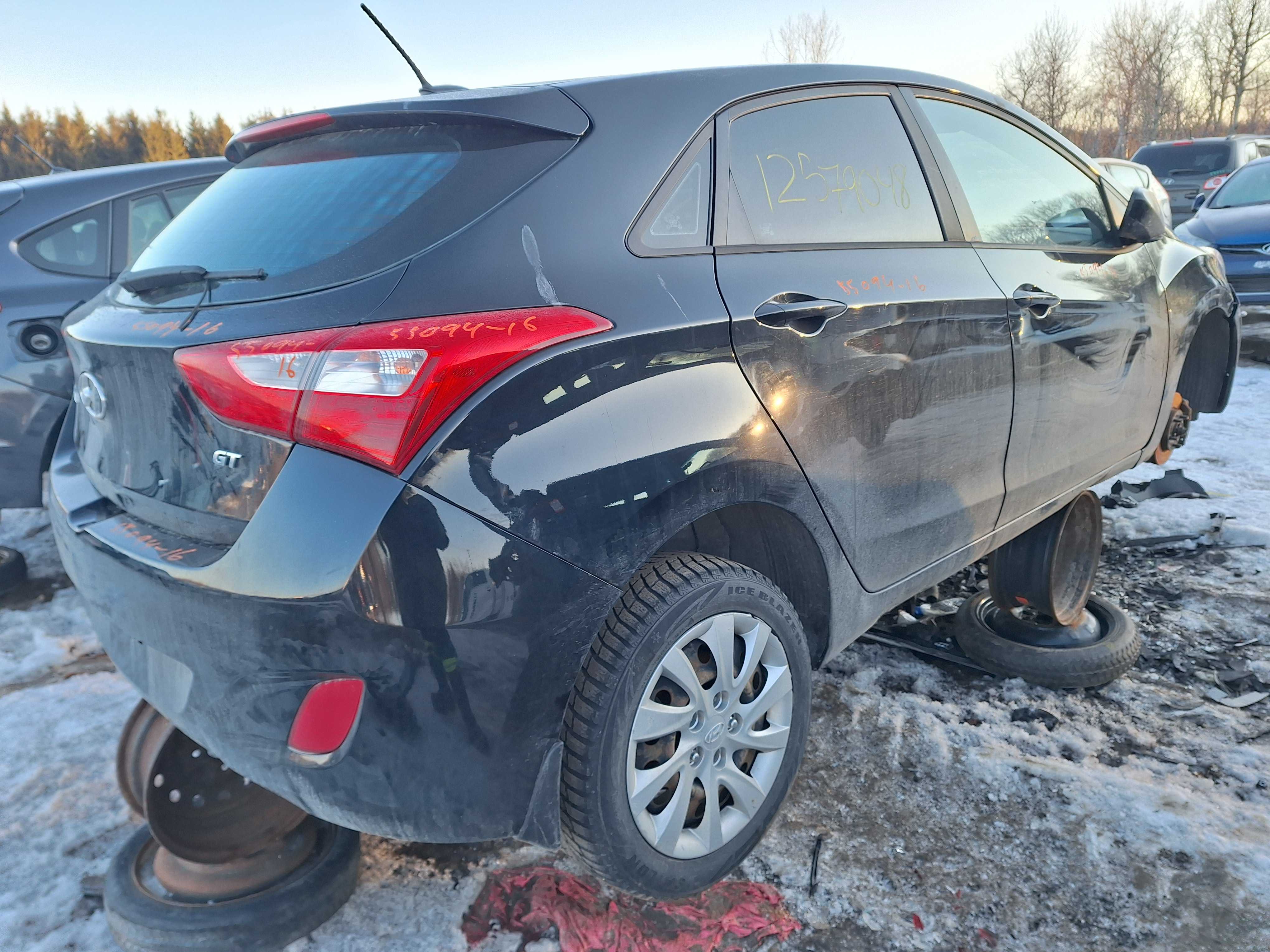 HYUNDAI ELANTRA 2016