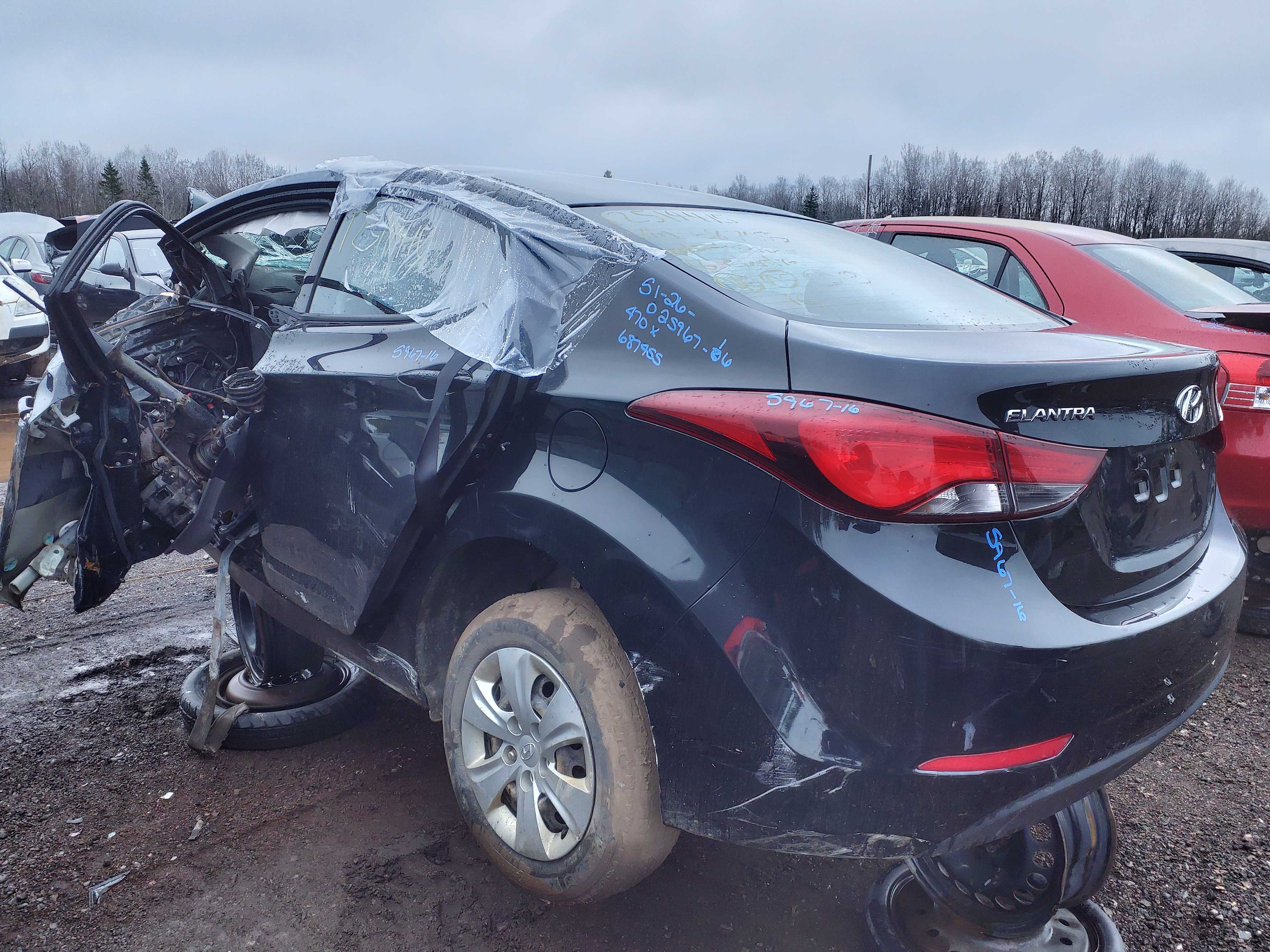 HYUNDAI ELANTRA 2016