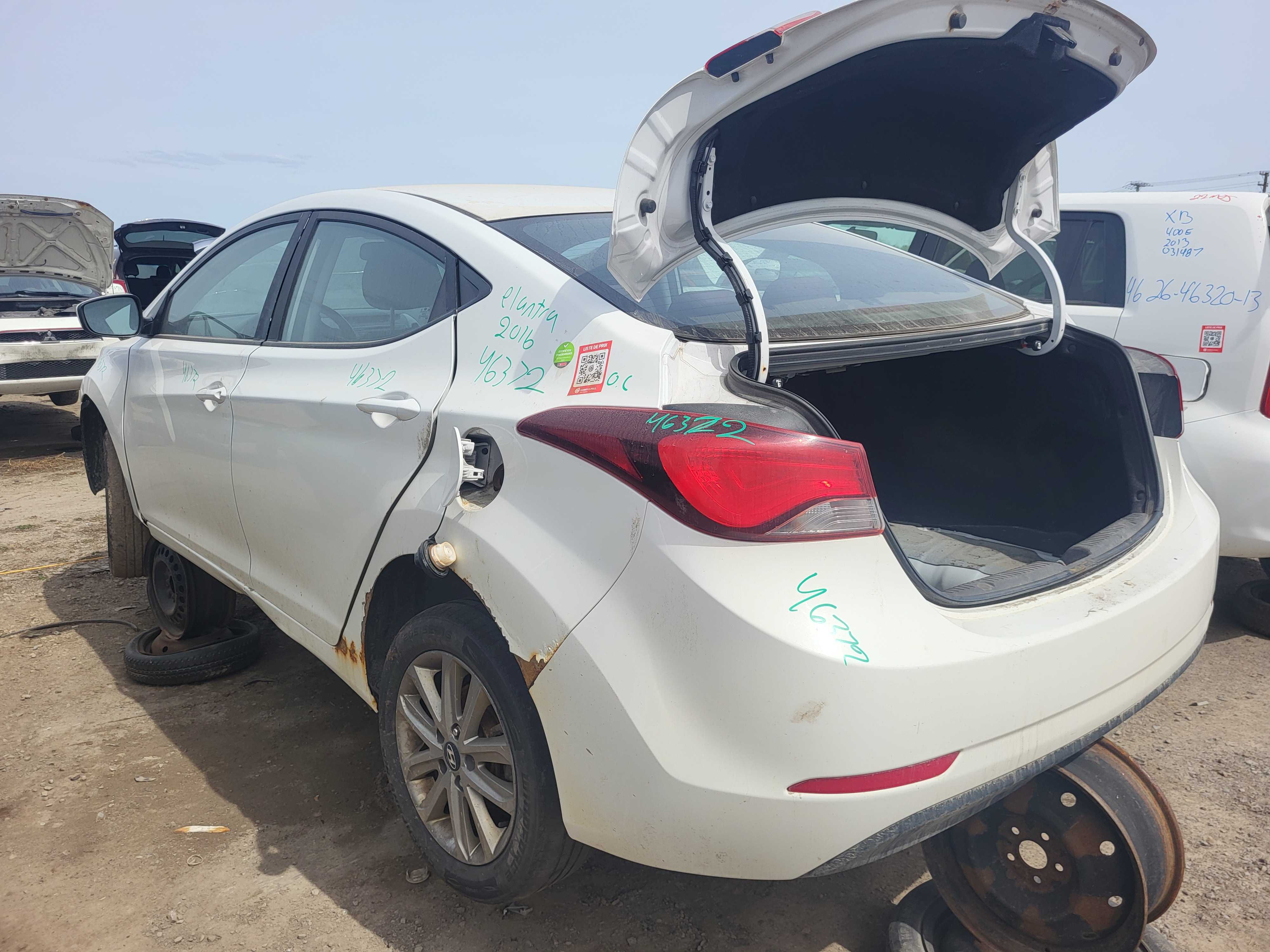 HYUNDAI ELANTRA 2016
