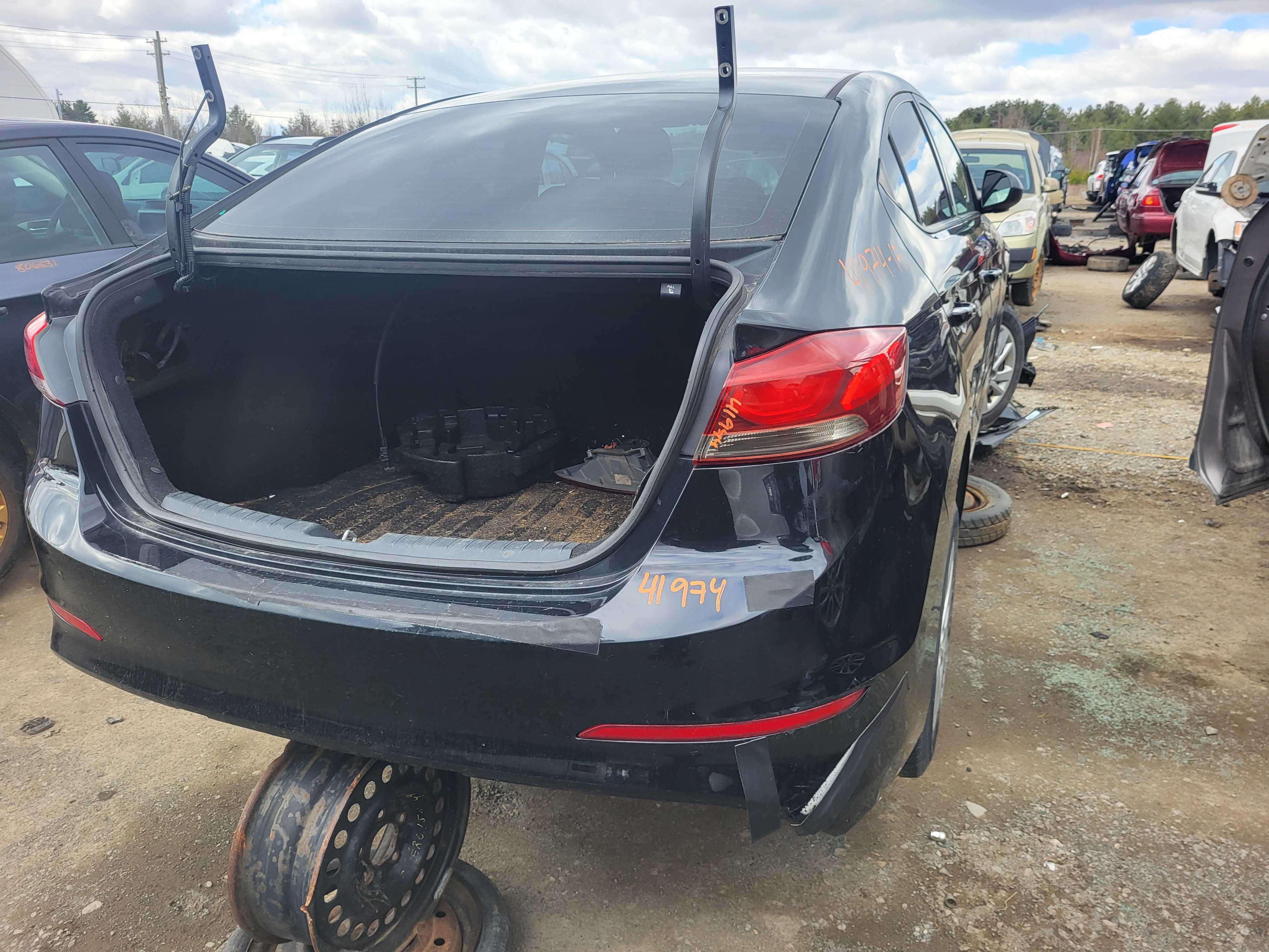 HYUNDAI ELANTRA 2017