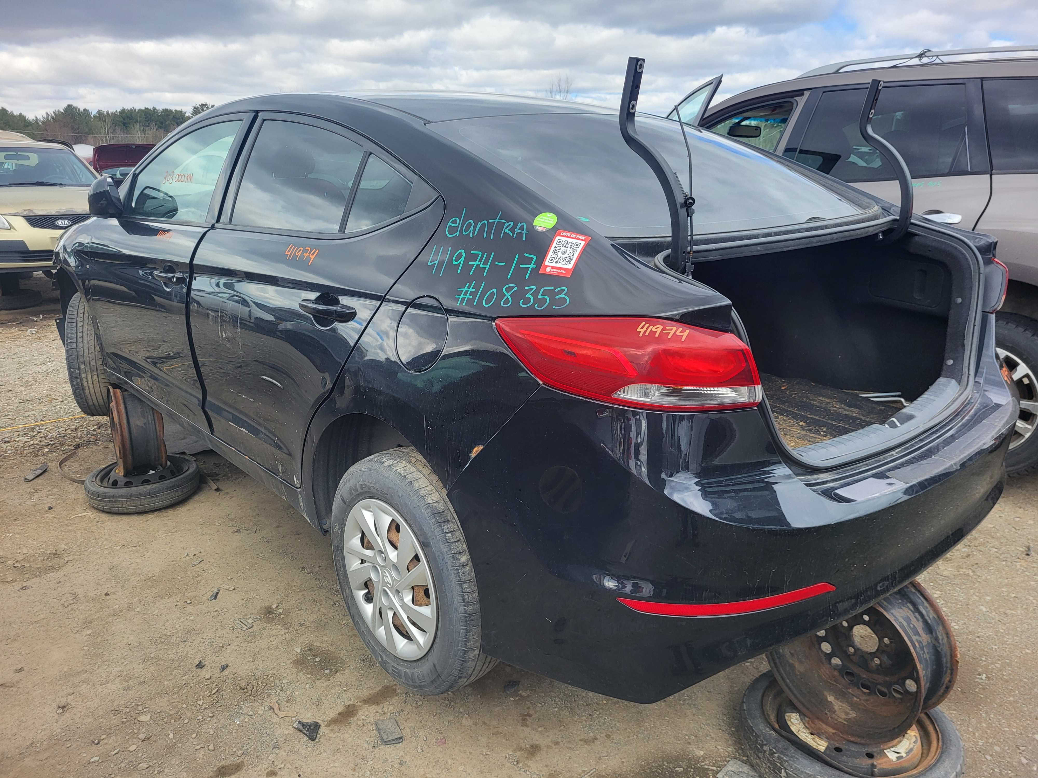HYUNDAI ELANTRA 2017