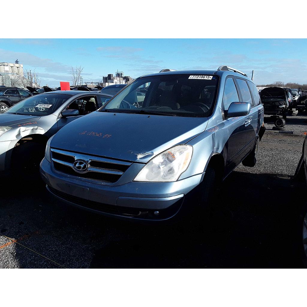 HYUNDAI ENTOURAGE 2007