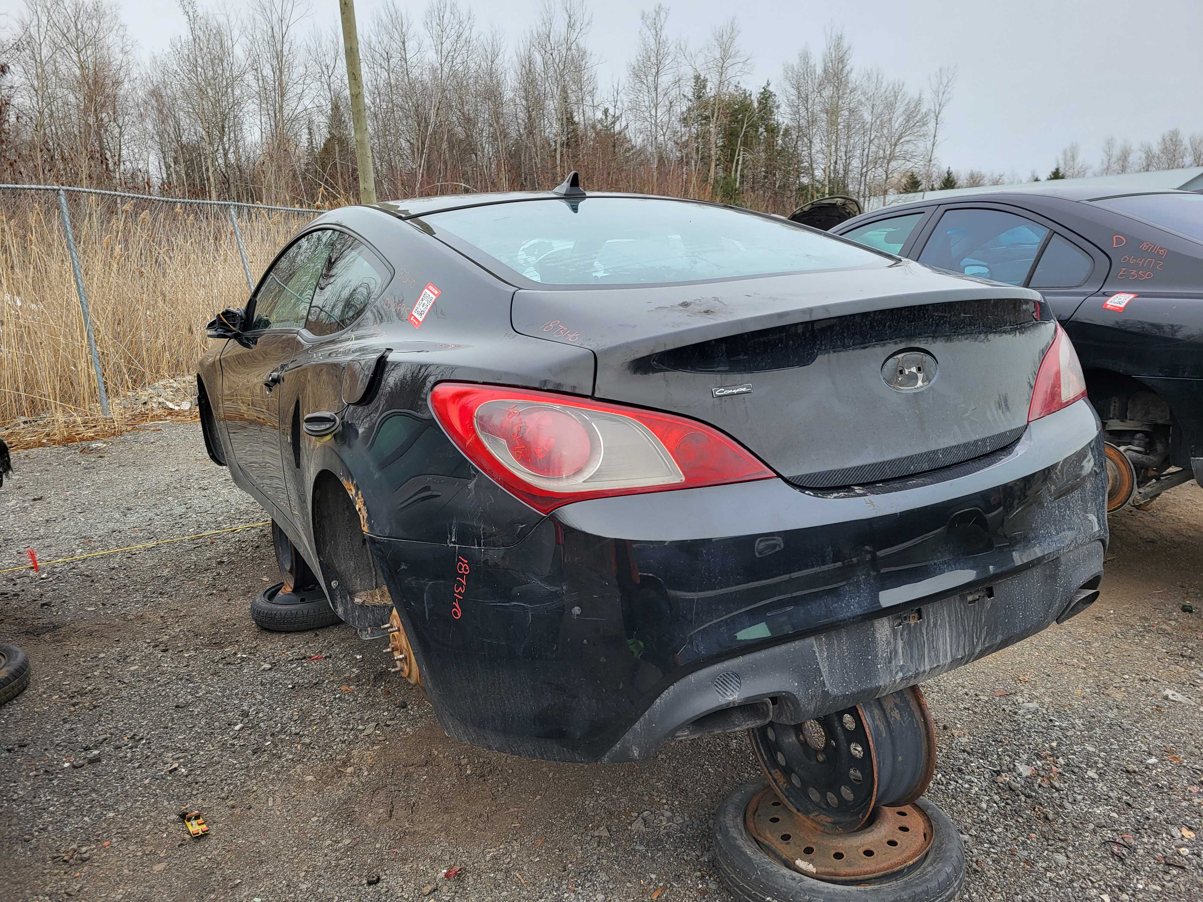 HYUNDAI GENESIS 2010