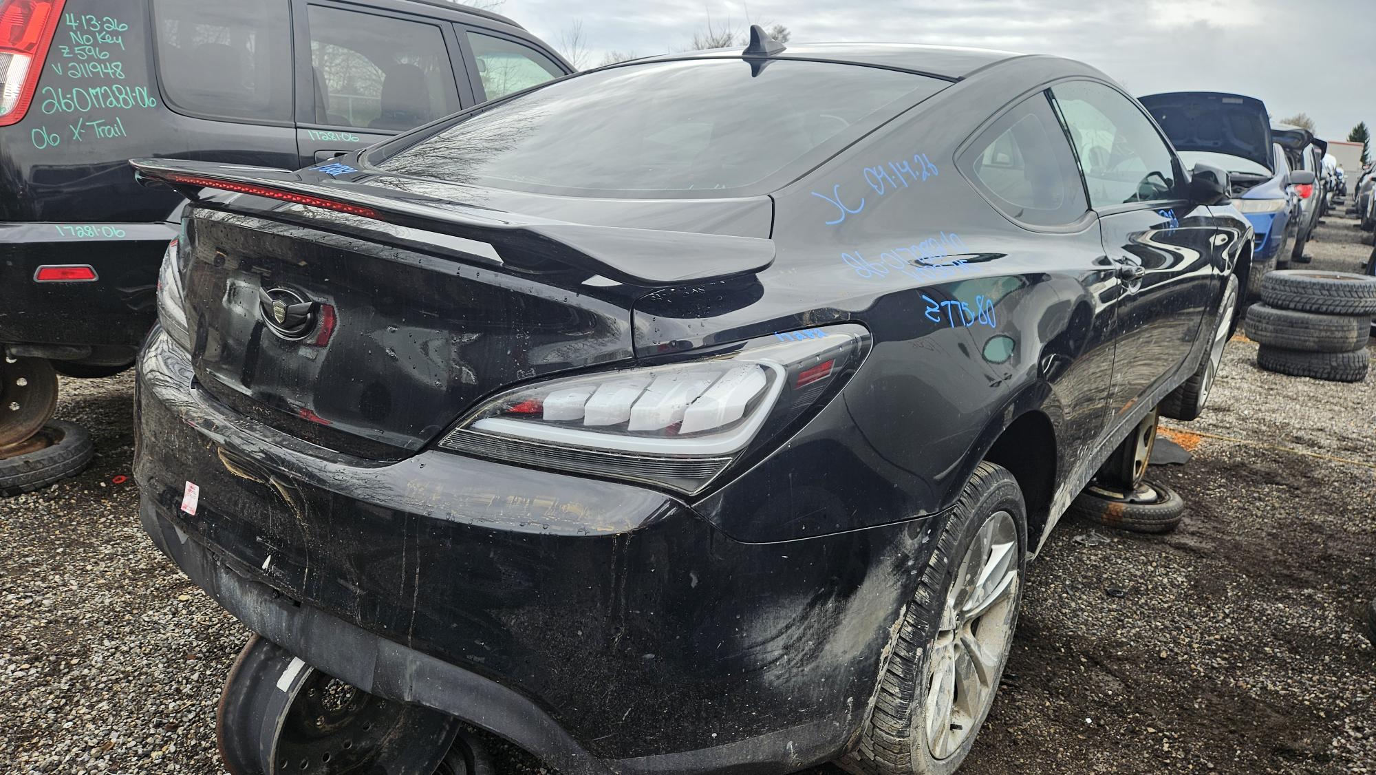HYUNDAI GENESIS 2010